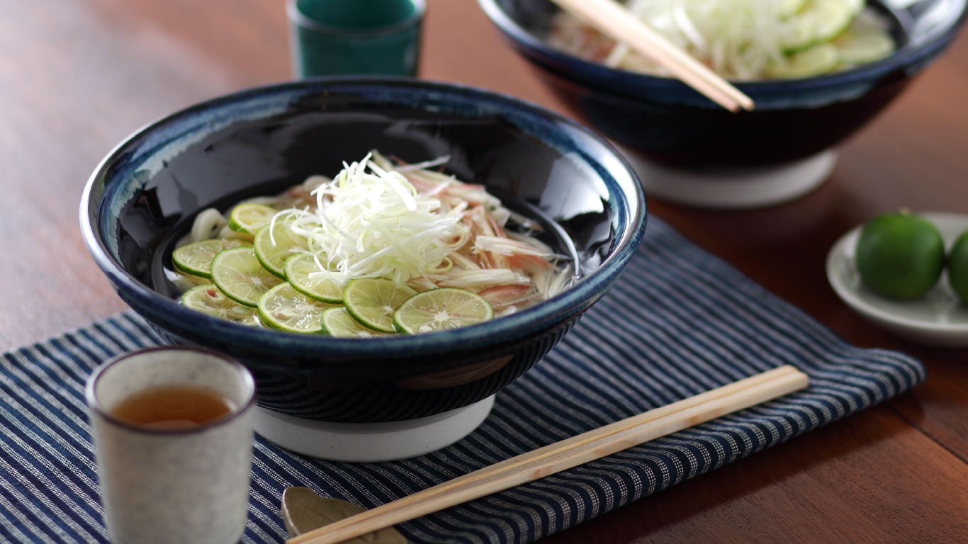 定番の麺丼