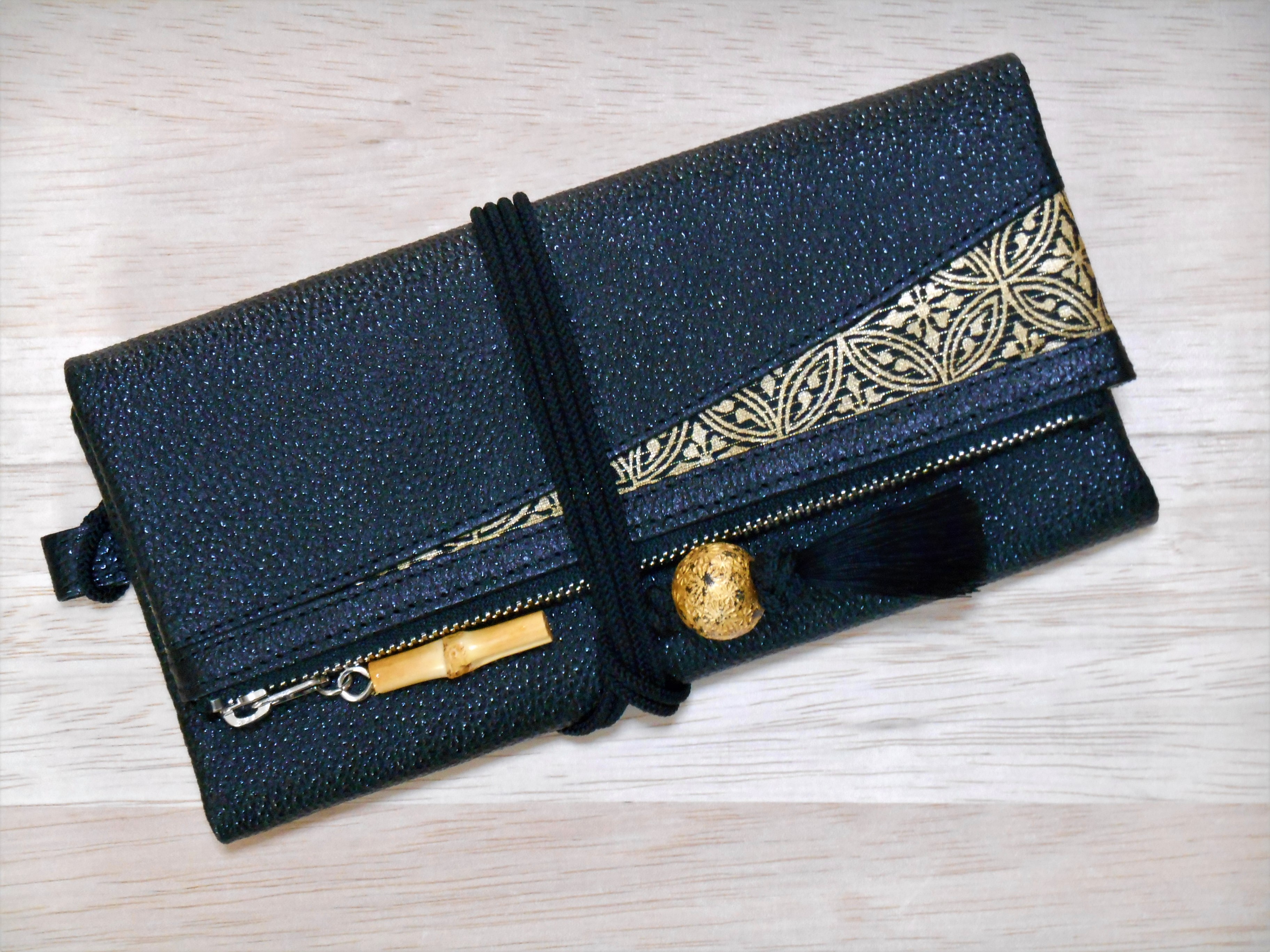 特別仕様の姫路黒桟革製道中財布が仕上がってきました！！