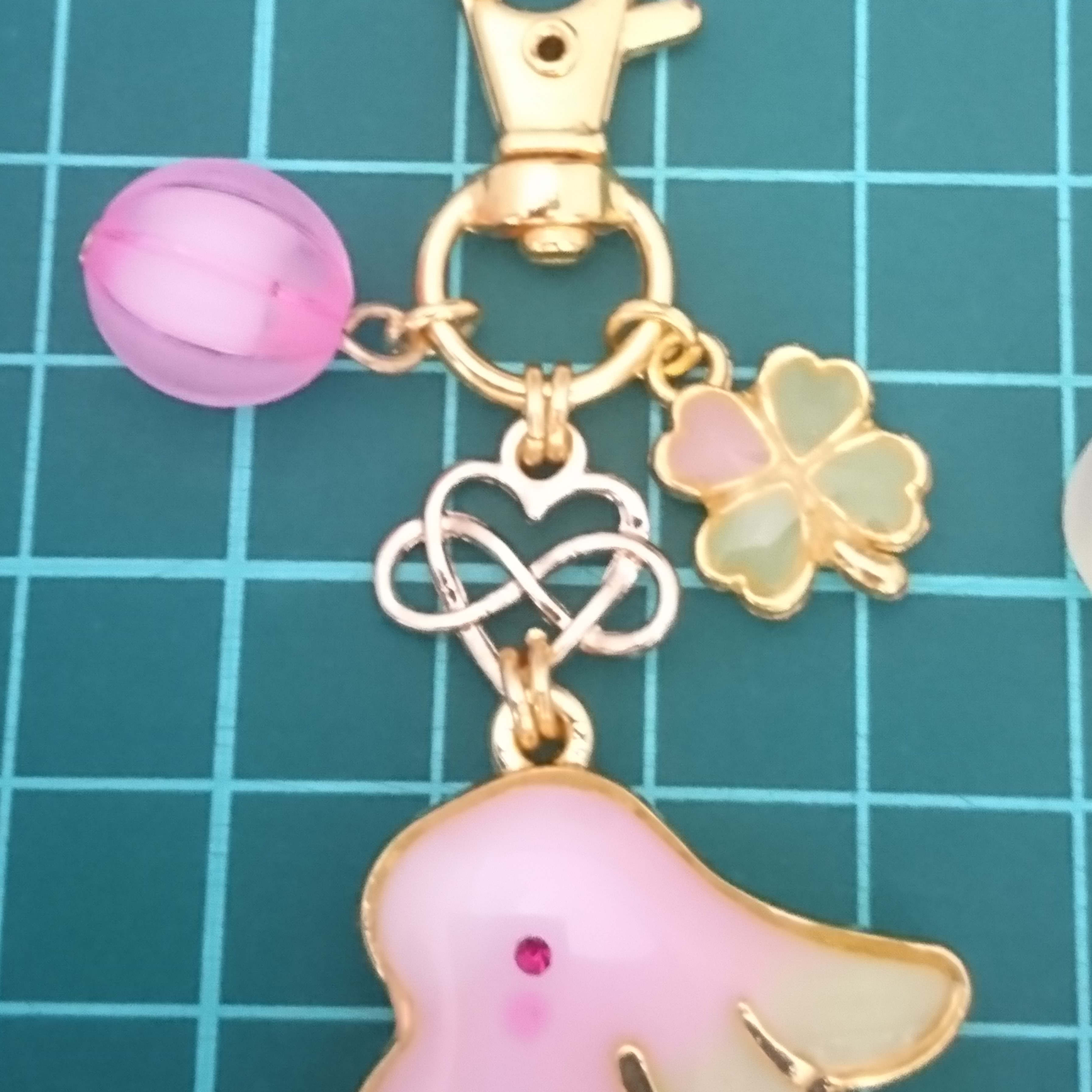 キーホルダーの丸カンと　修理について。