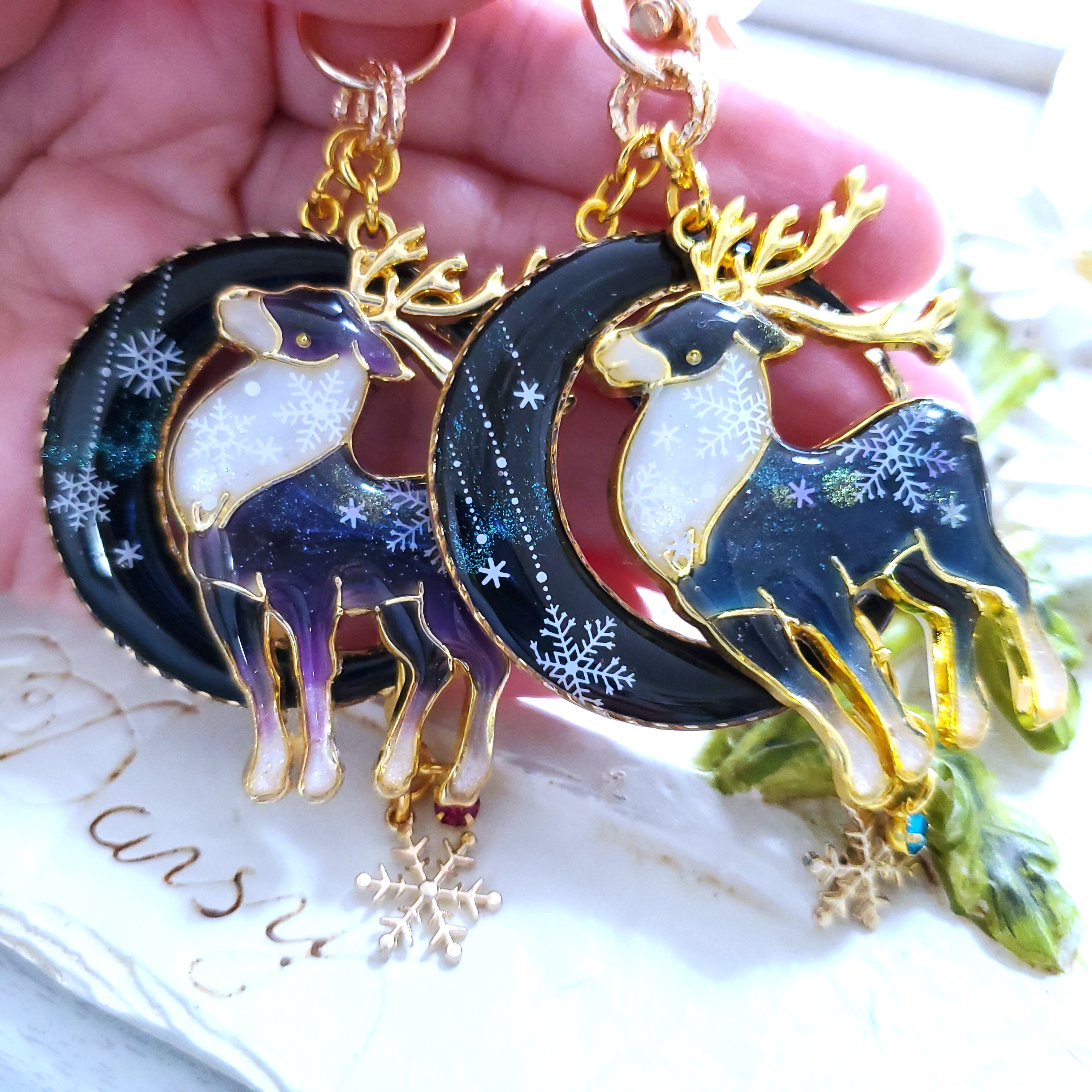 12/09(火)21時 聖夜のトナカイ 紫&青 更新