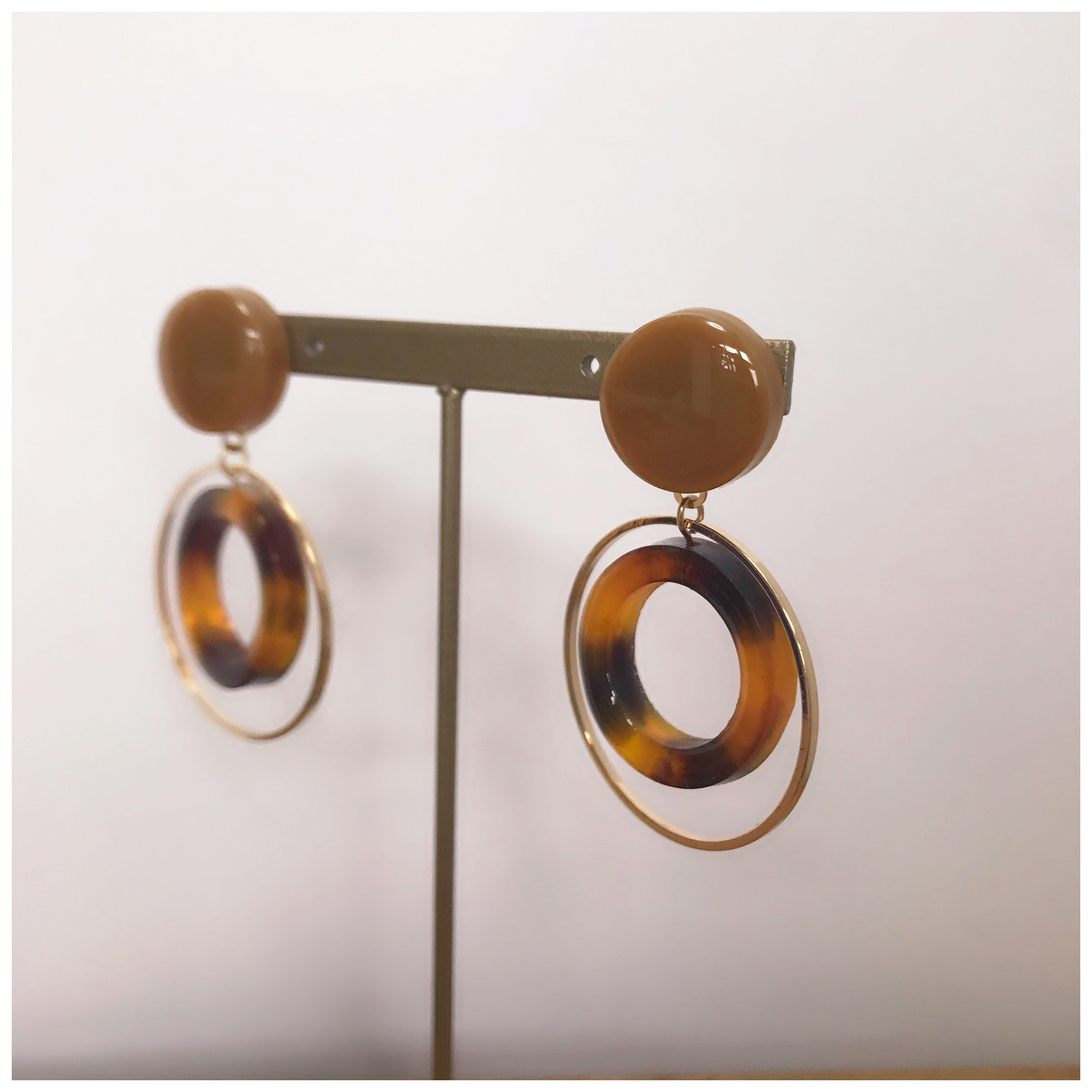 秋冬ピアス