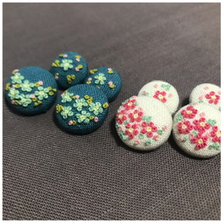 刺繍ヘアゴム製作中♪