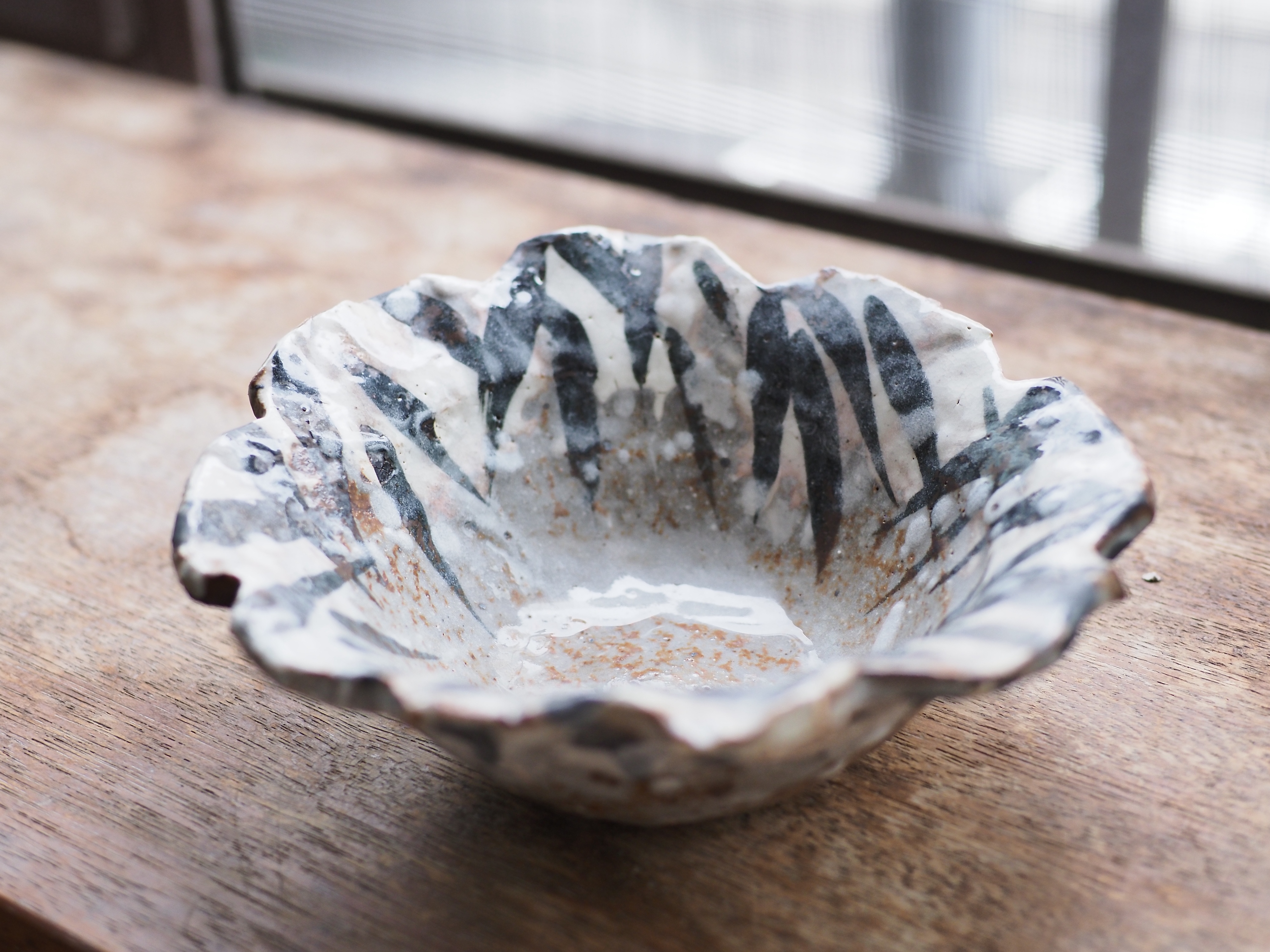 再入荷しました。佐藤和次さんの小鉢