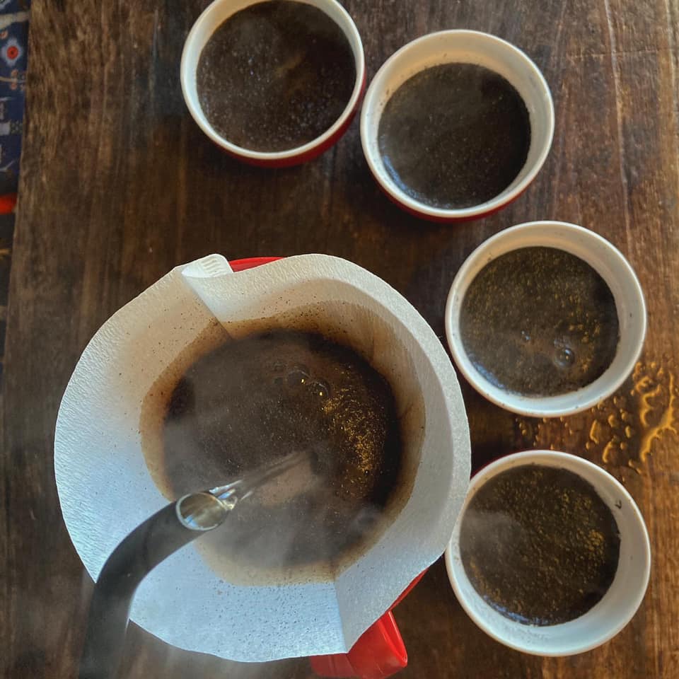 まずはコーヒー