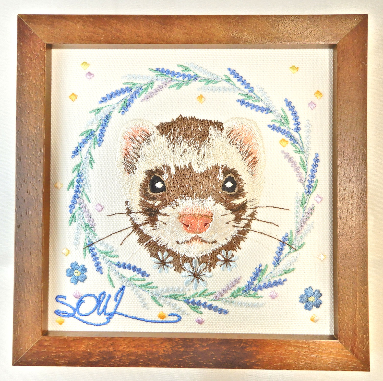 2019年3月制作　Embroidery Art うちの子を刺繍に　フェレットのSOULさん