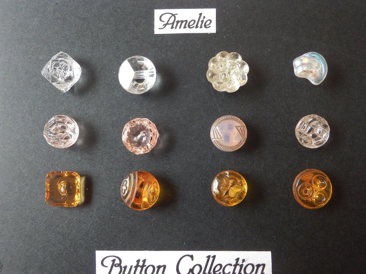 ヴィンテージボタン入荷(ハガキサイズ)