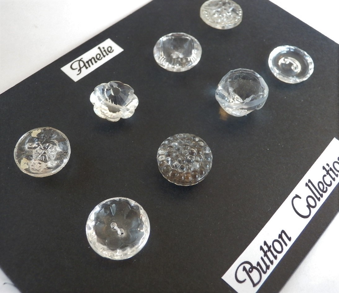 ヴィンテージ8個セットボタン入荷