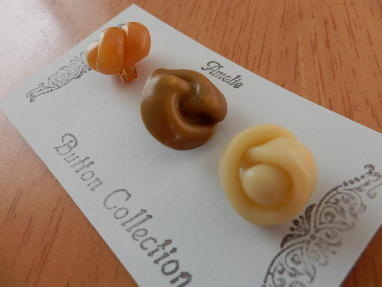 ヴィンテージボタン本日(26日)入荷分