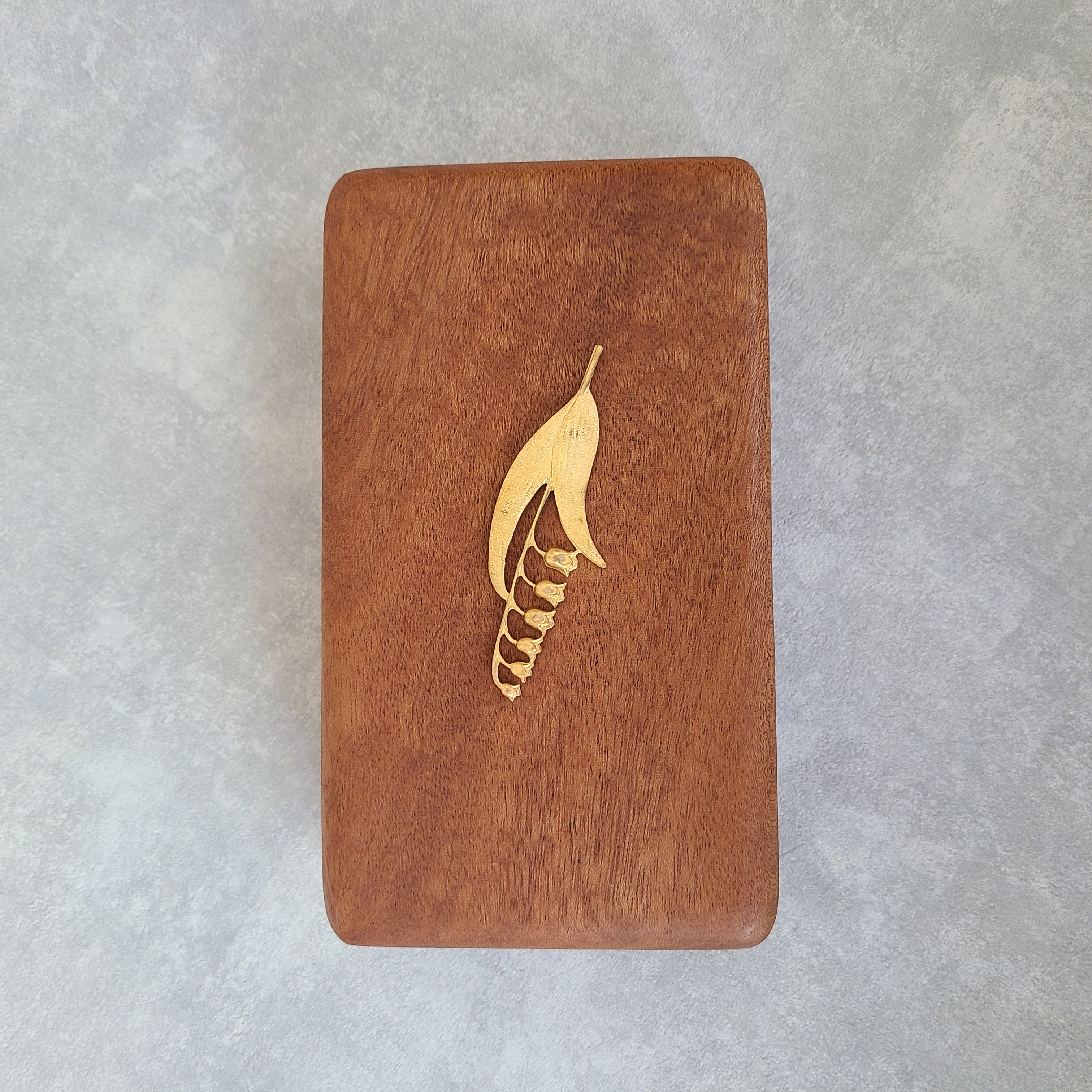 木のジュエリーボックス × 真鍮のシリーズについて 次回の入荷予定は2025年10月末です♪