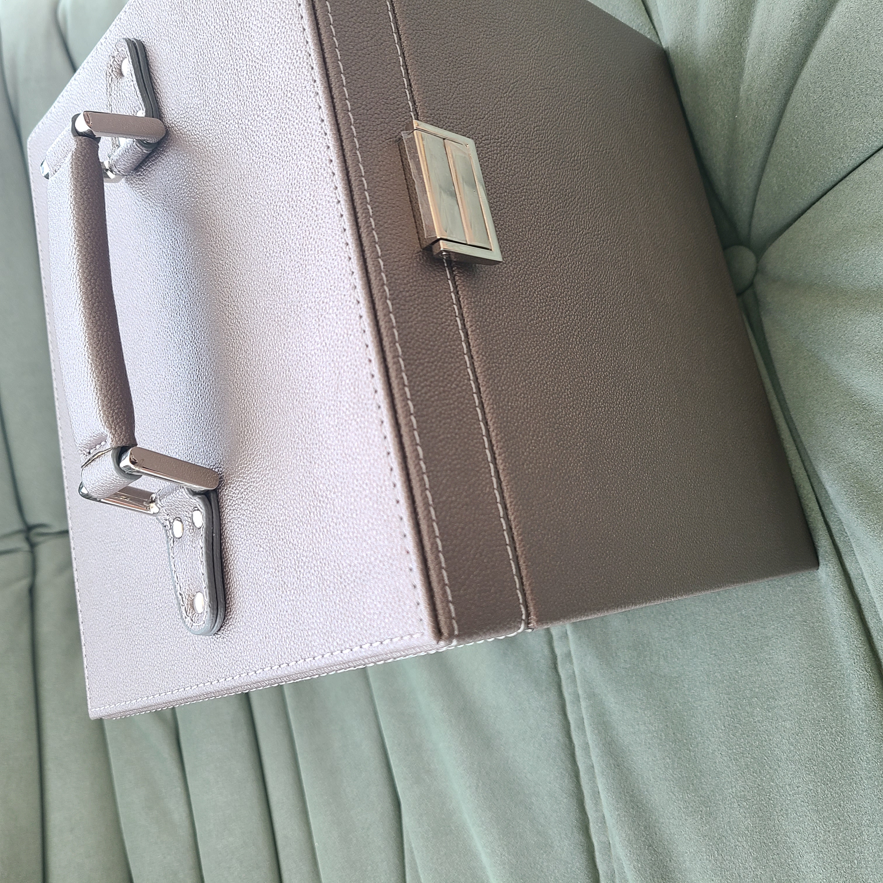 “ベーシックライン”を取り扱うと決めた理由