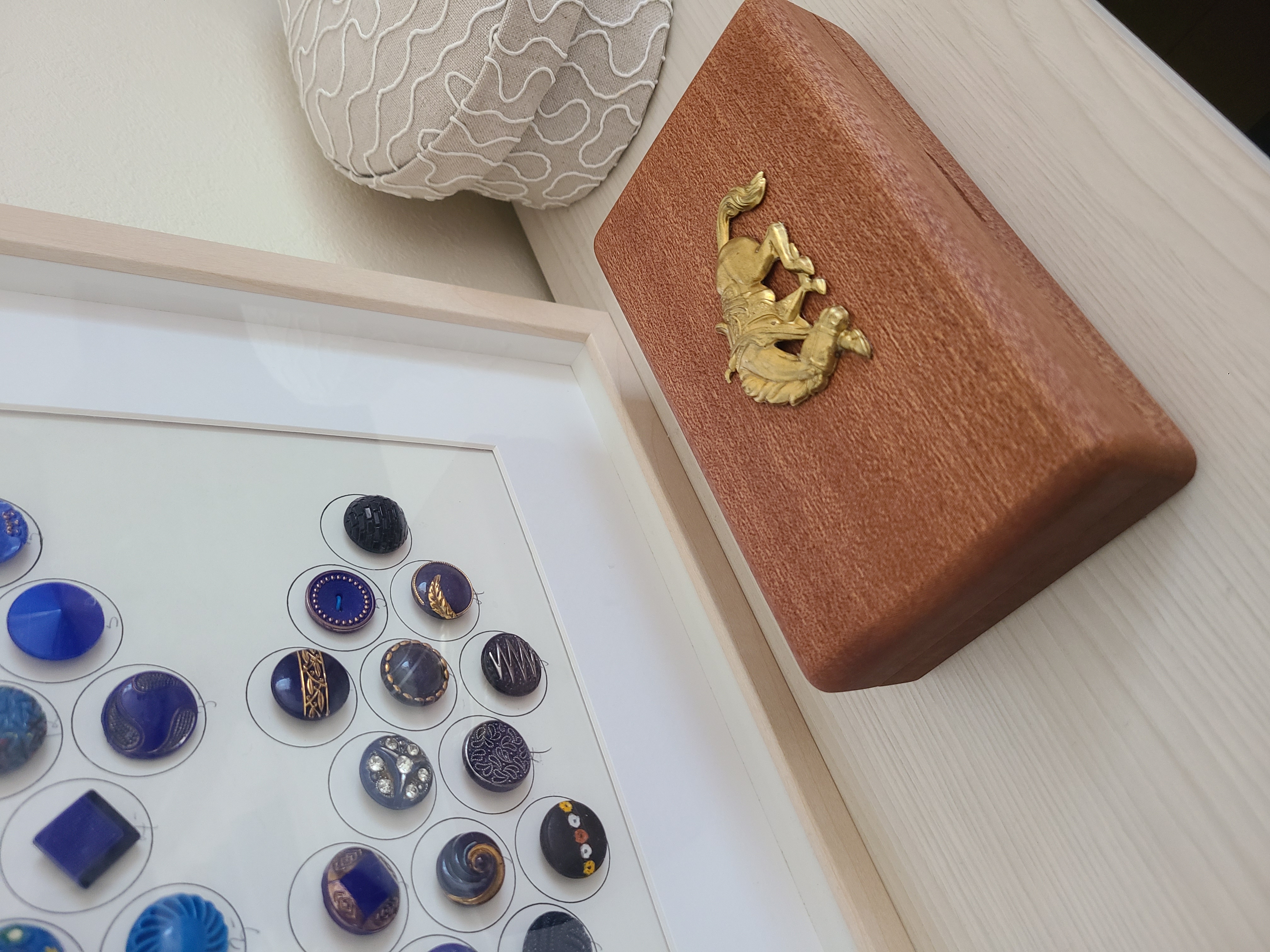 お気に入りのものを美しく並べる