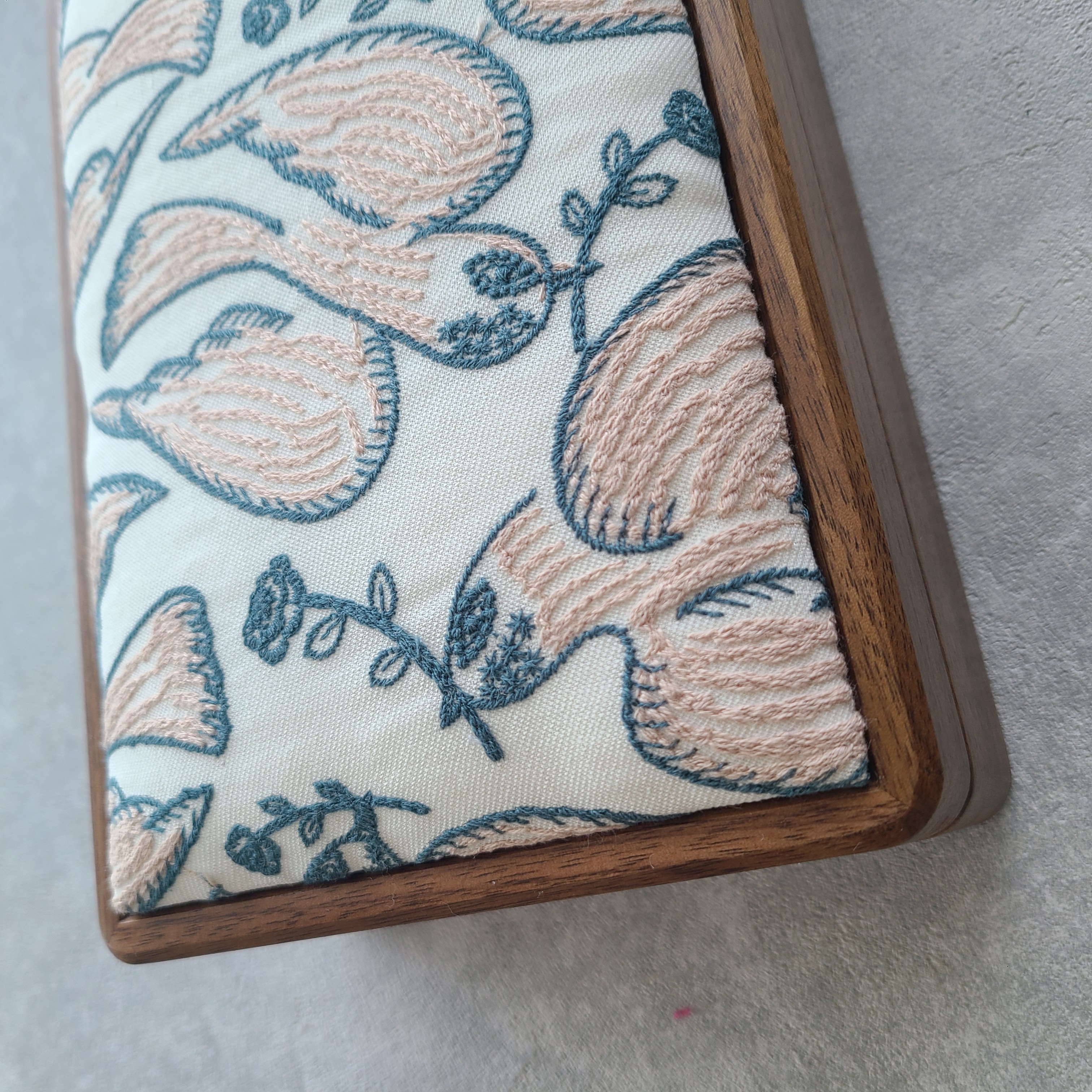 ミナペルホネン following day のジュエリーボックスを作りました|木製アクセサリーケース