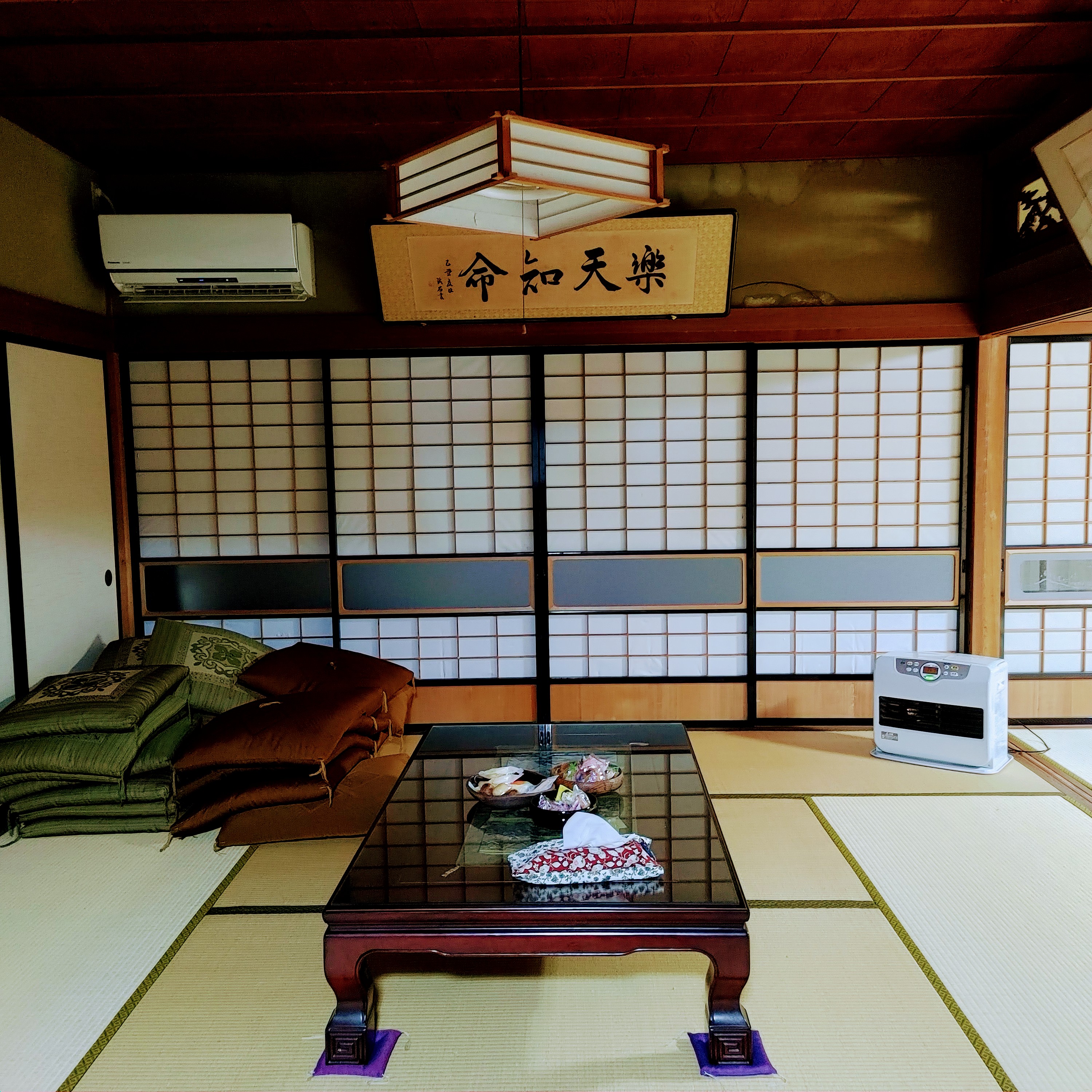 実家にある藍染めの風呂敷を見て思った話
