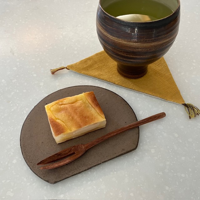 アメブロを更新いたしました。今回は「春のティータイム♪」です。