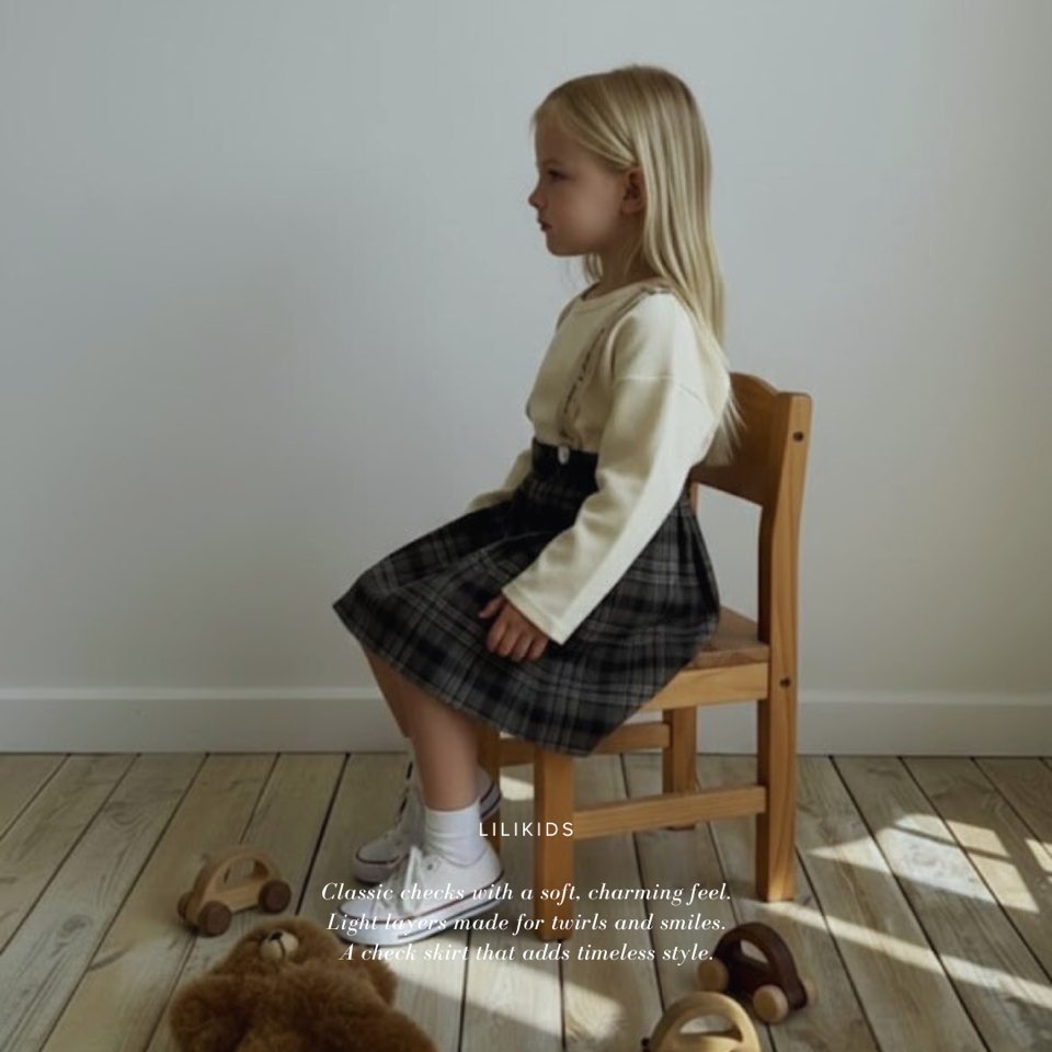 上品さと使いやすさを両立。check half skirtsの魅力