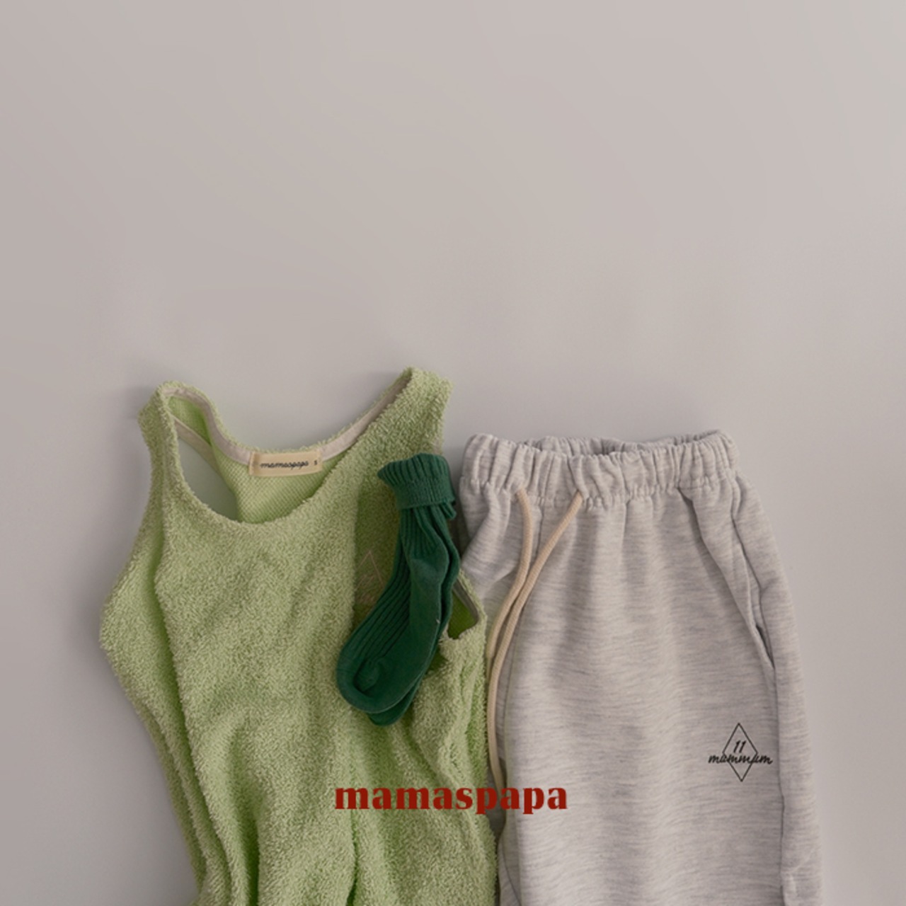 POPなのに、どこかアンティーク。夏に着せたい、とっておきの韓国子供服mamaspapa