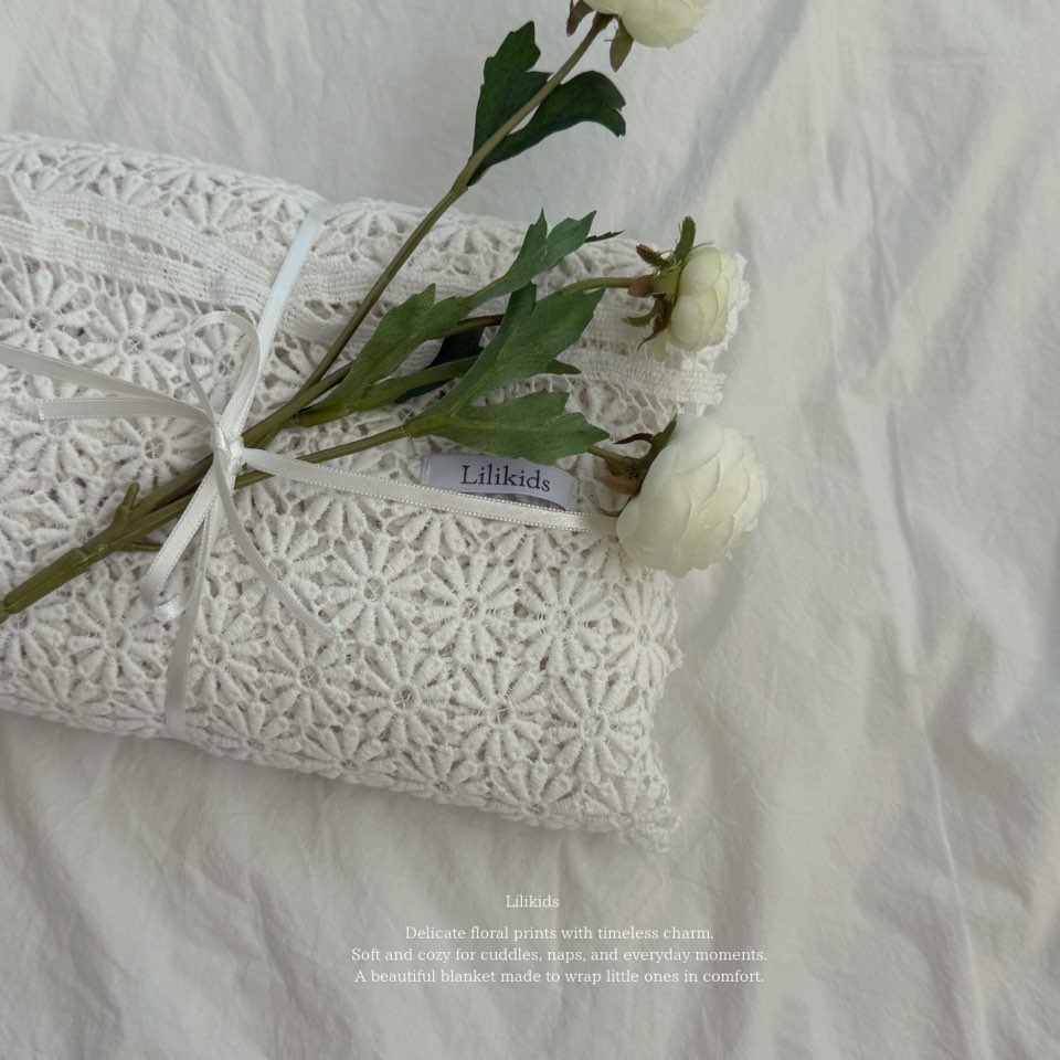 記念日にも、毎日にも。LILIKIDS ORIGINAL「Floral blanket」