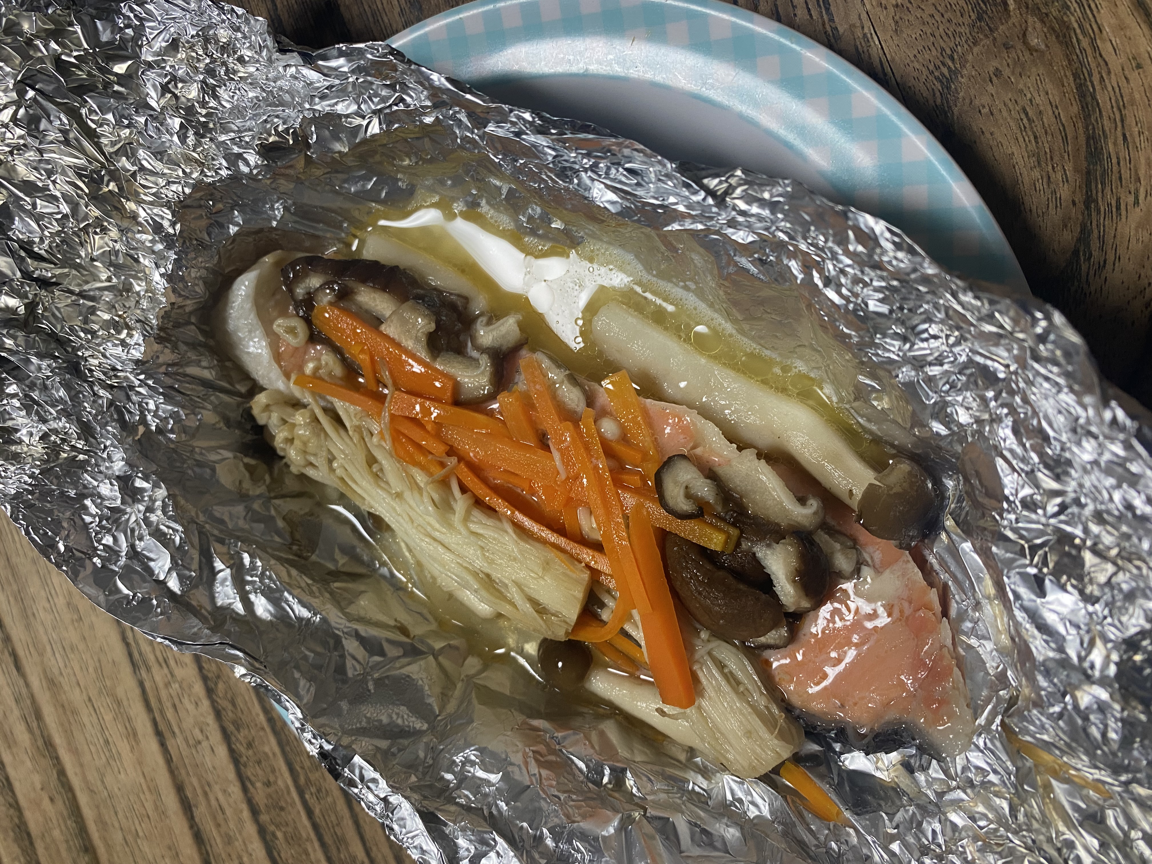 ブログ 鮭のホイル焼き作りました