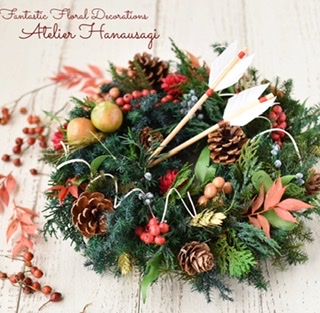 翔ぶ破魔矢リース　一年の縁起を射止める破魔矢付きリース　お正月後は破魔矢を外し和風テイストなリースに