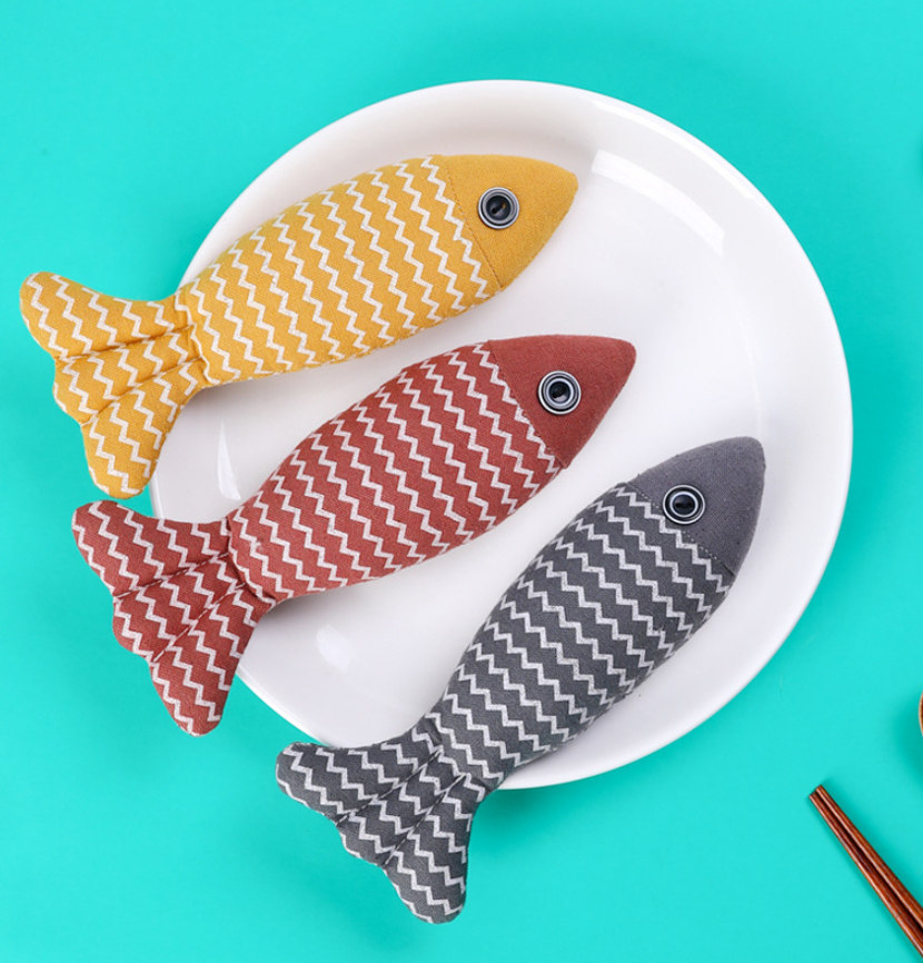 お魚🐟️だーいすき ペットおもちゃ🐾
