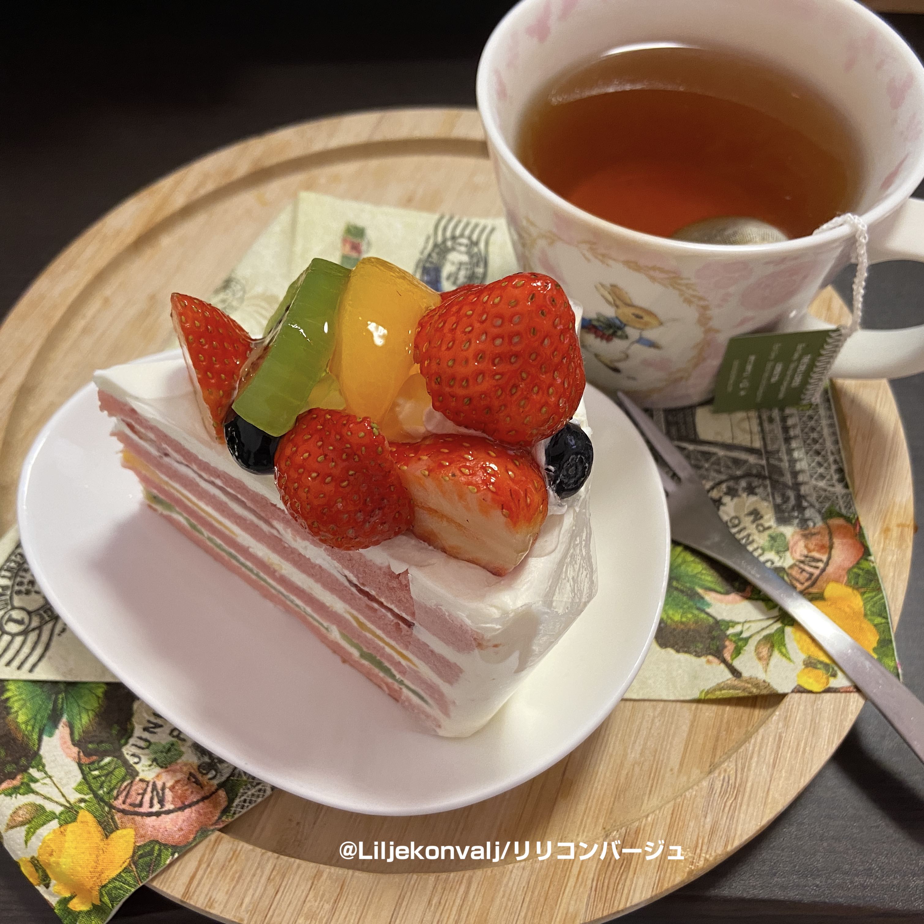 疲れた時には少しは甘いデザートと温かい飲み物を・・・