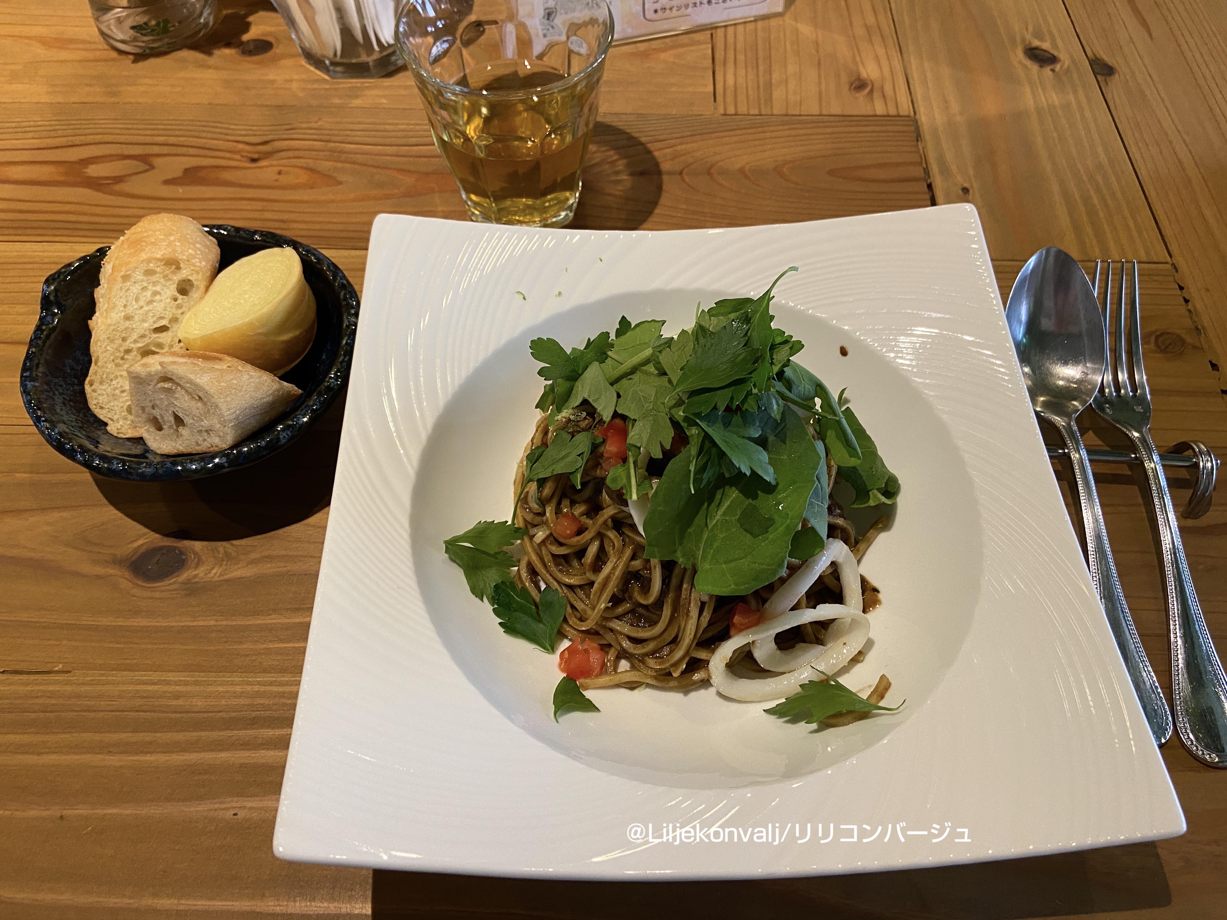 久しぶりに外パスタ