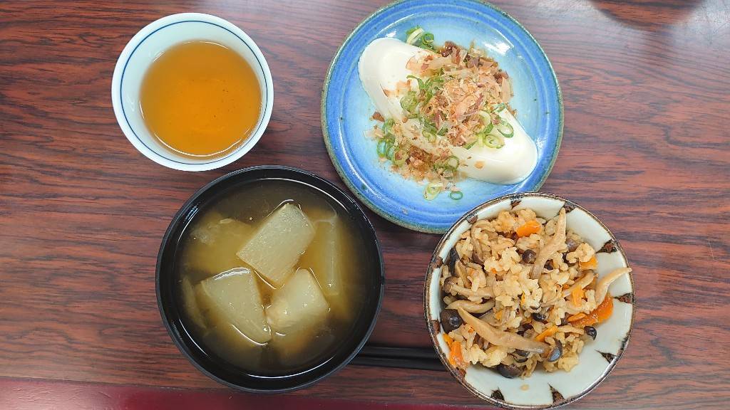 今日の”梅皿メシ”