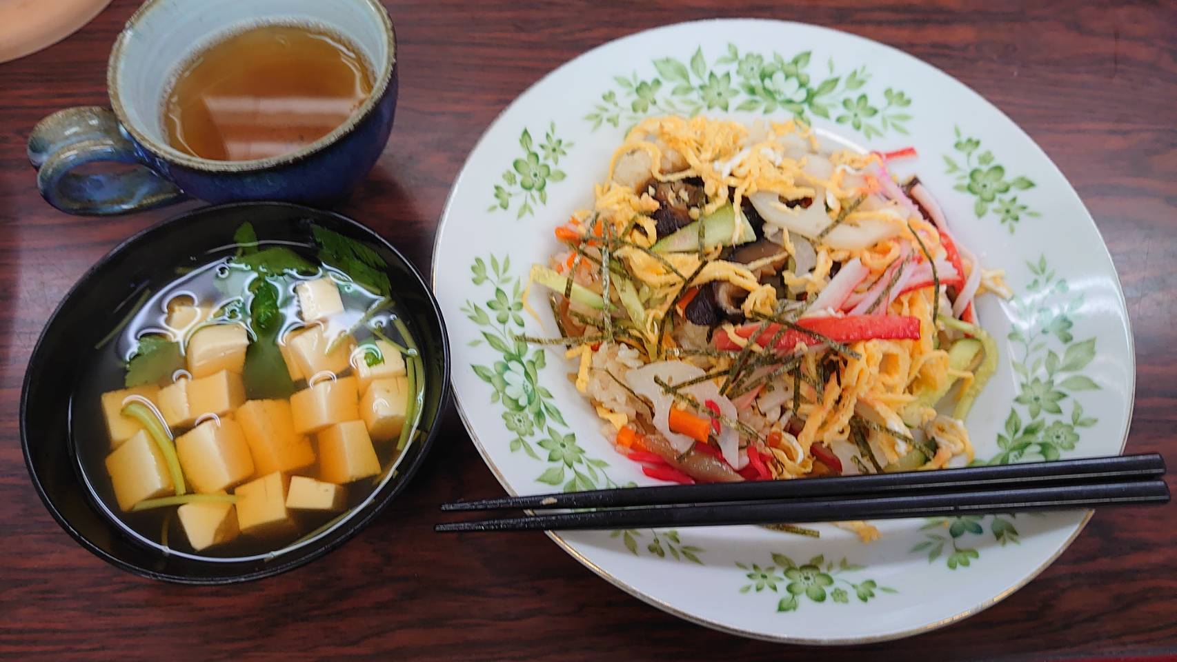 今日の”梅皿メシ”