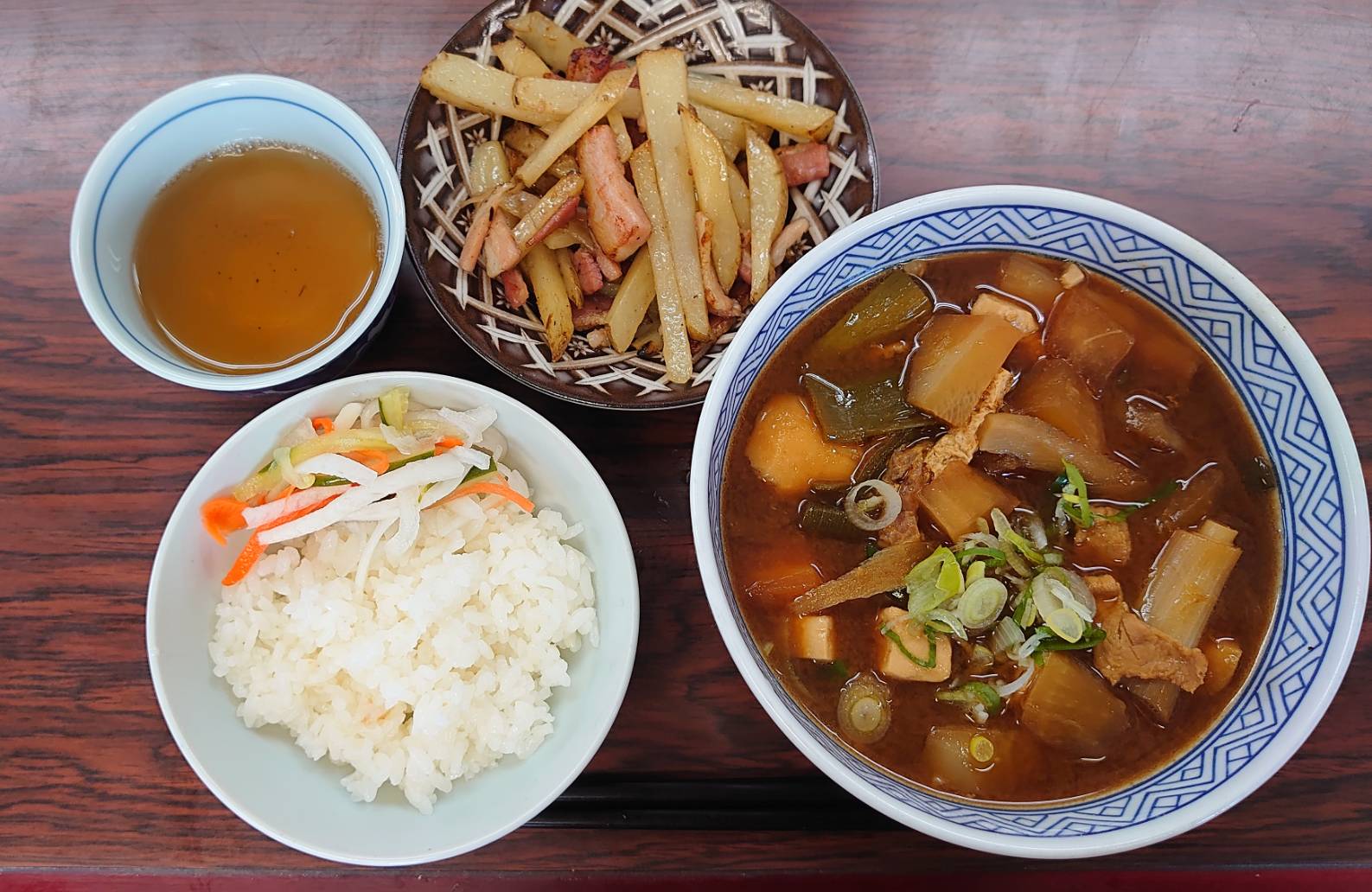 今日の”梅皿メシ”