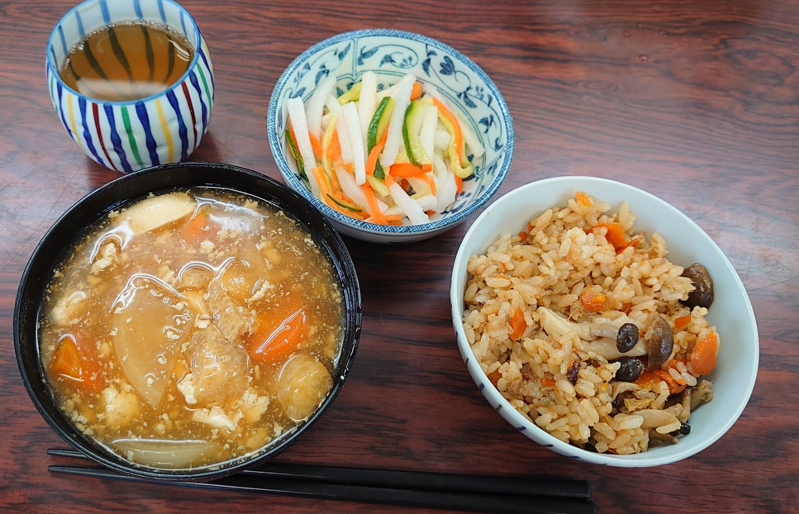 今日の”梅皿メシ”