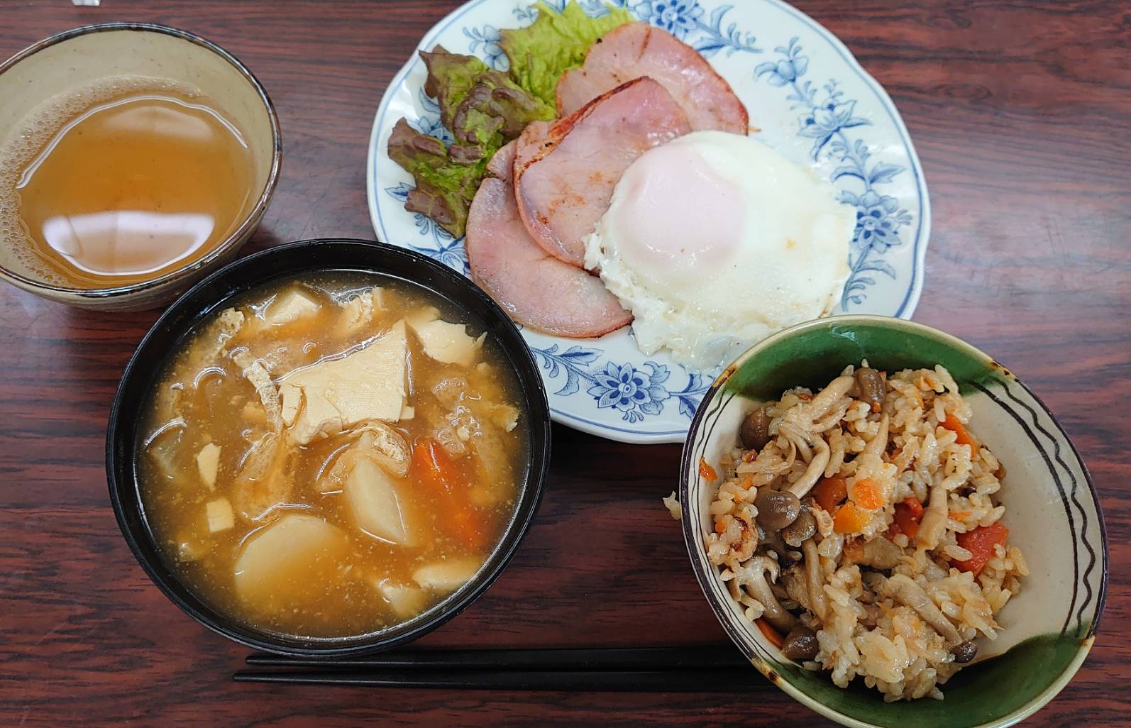 今日の”梅皿メシ”