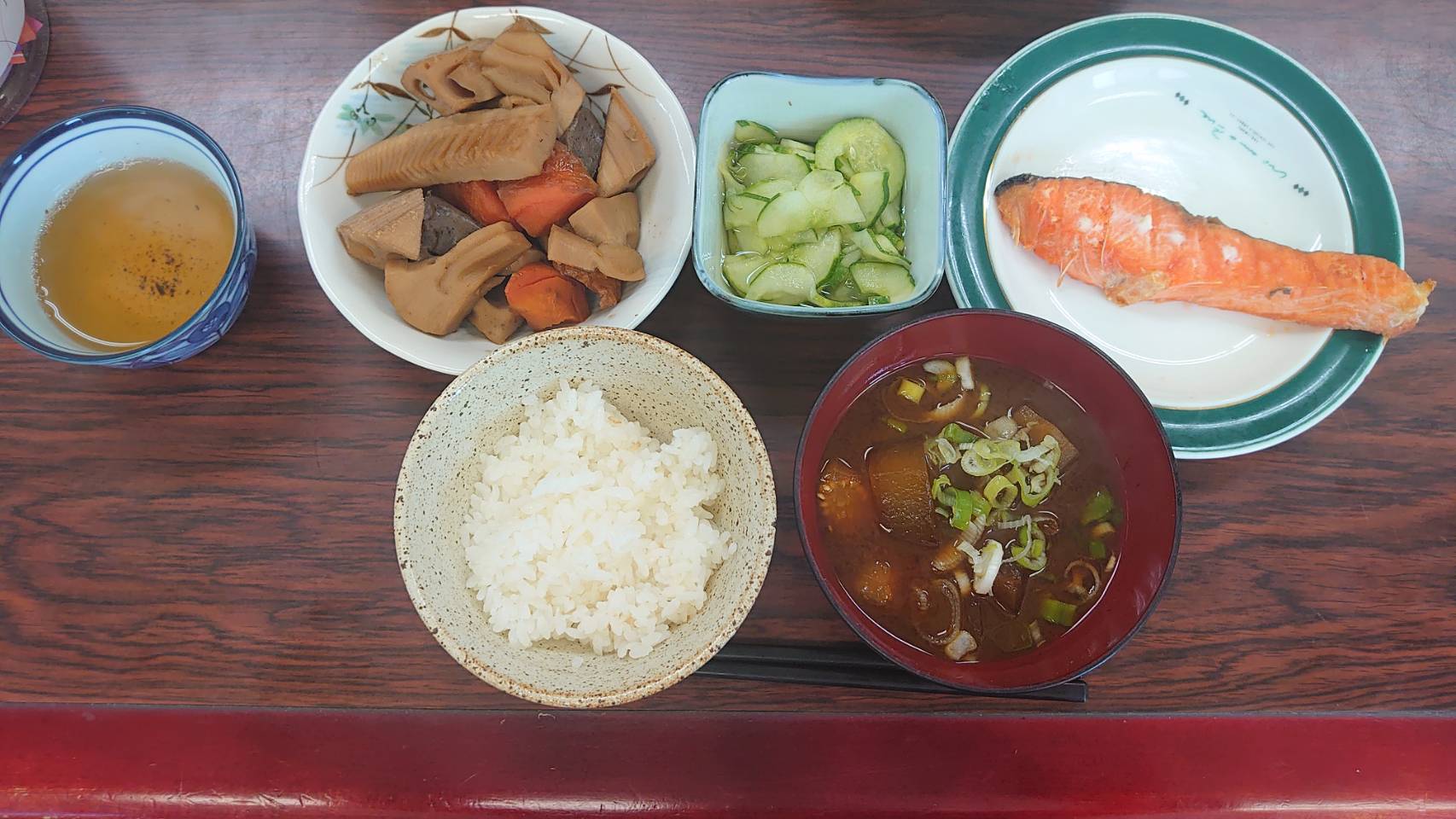 今日の”梅皿メシ”