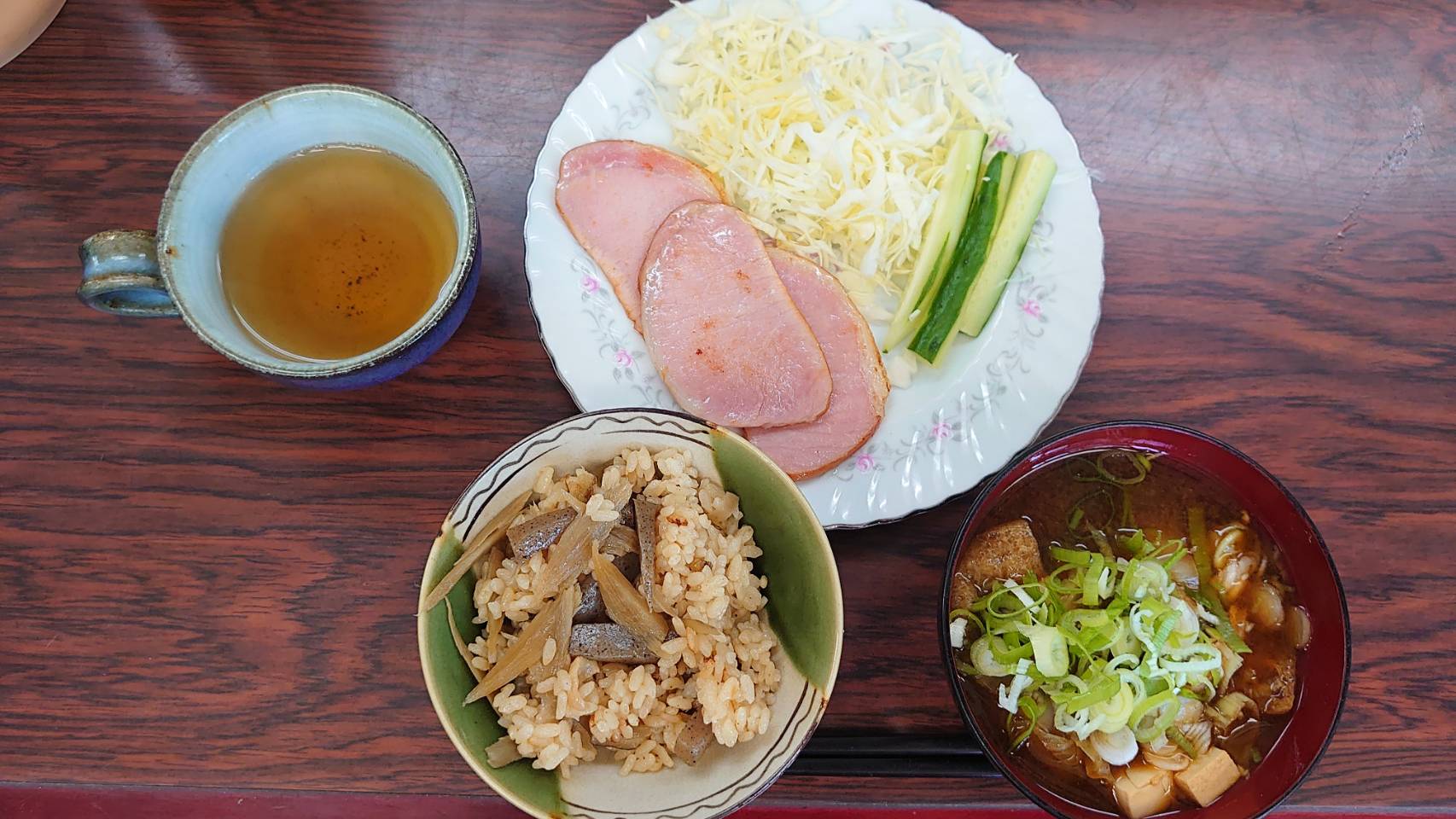 今日の”梅皿メシ”