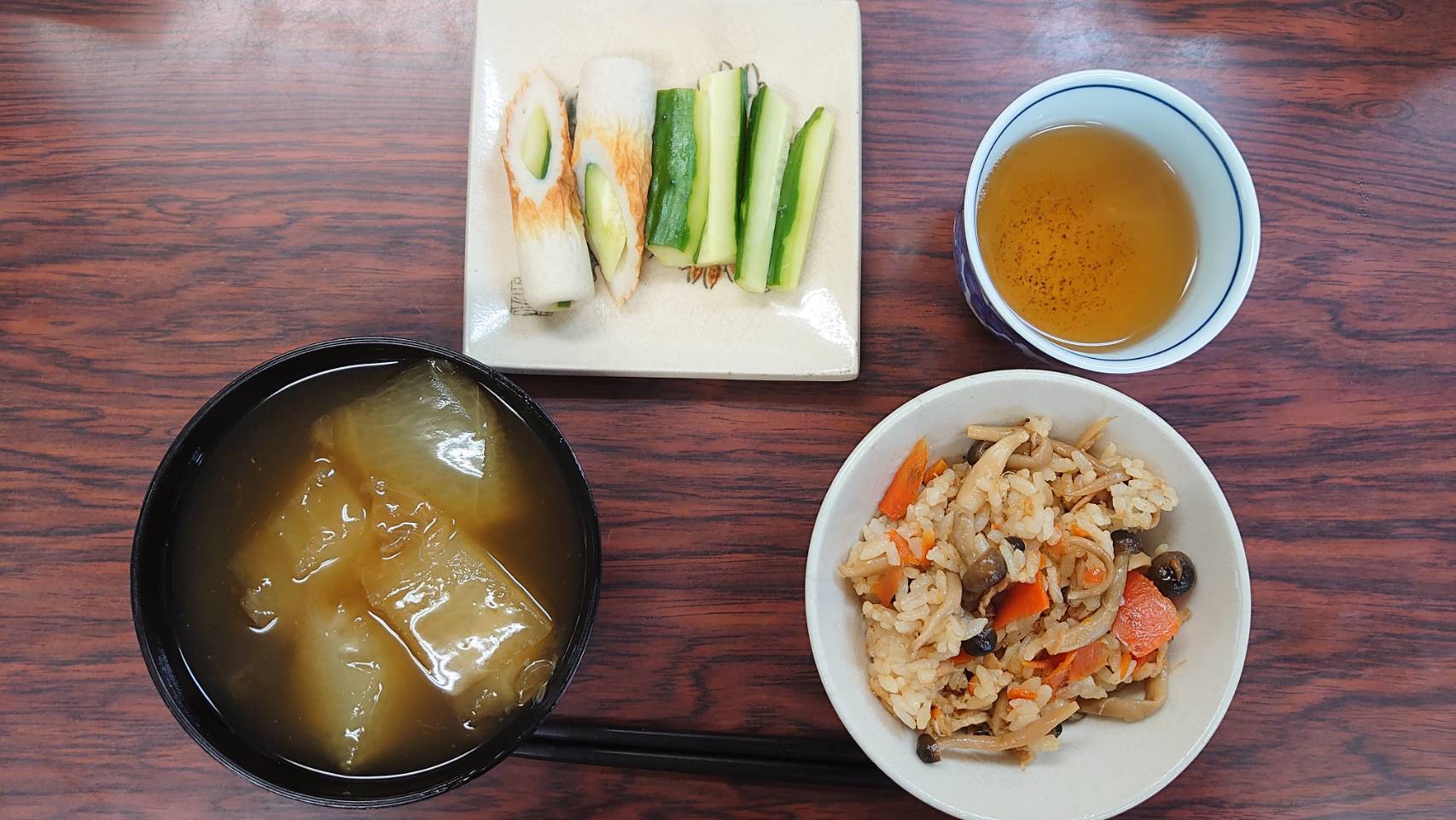 今日の”梅皿メシ”