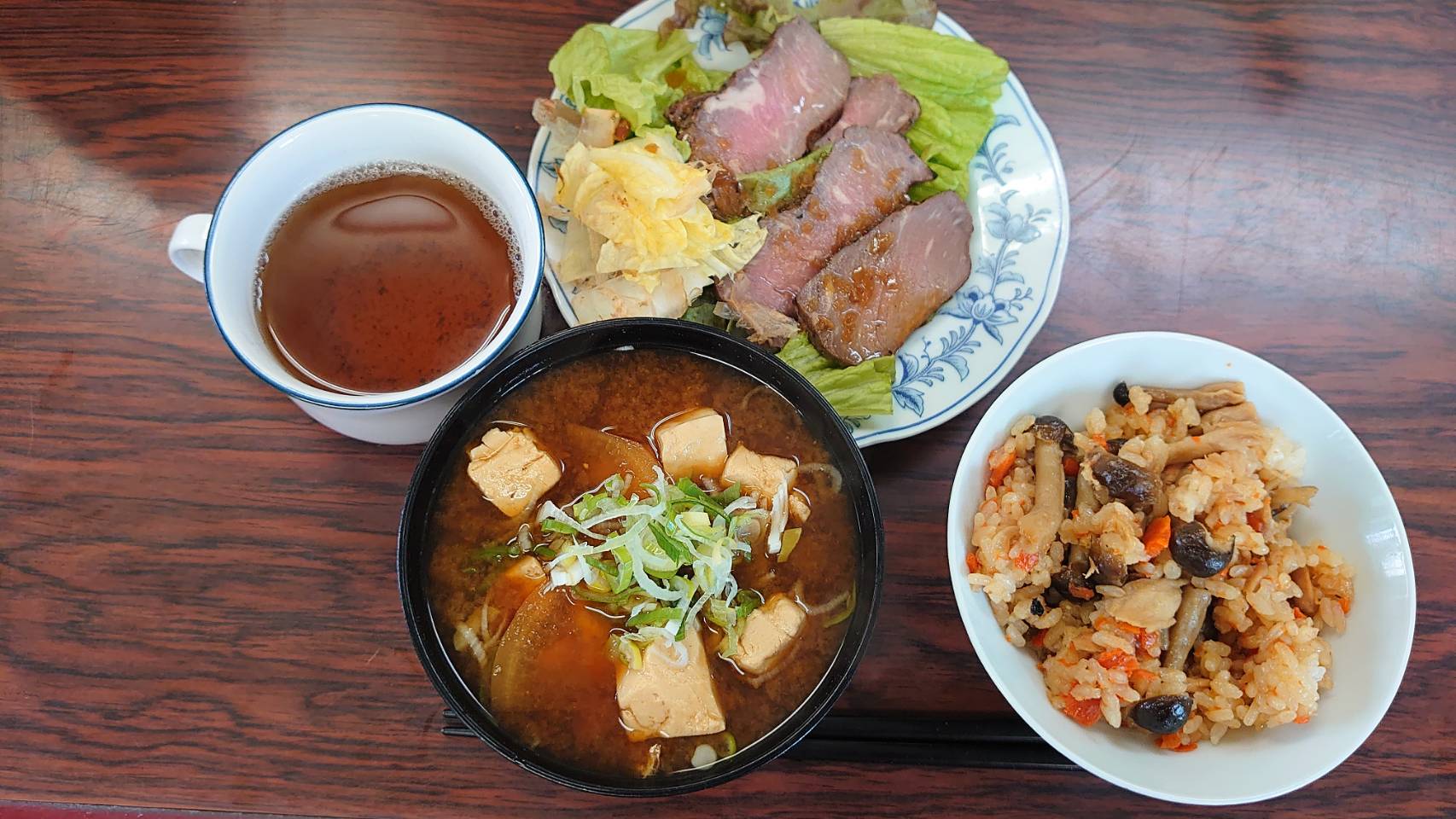 今日の”梅皿メシ”