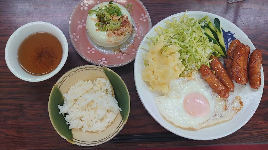 今日の”梅皿メシ”