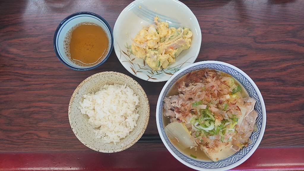 今日の”梅皿メシ”