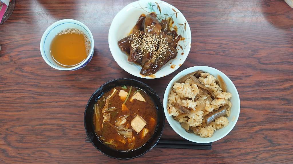 今日の”梅皿メシ”