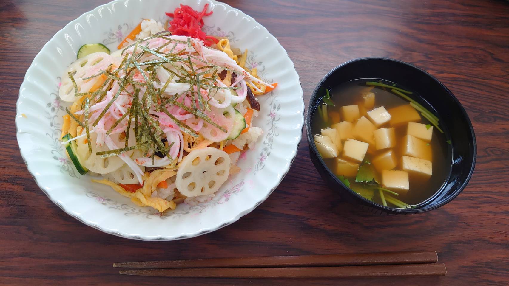 今日の”梅皿メシ”