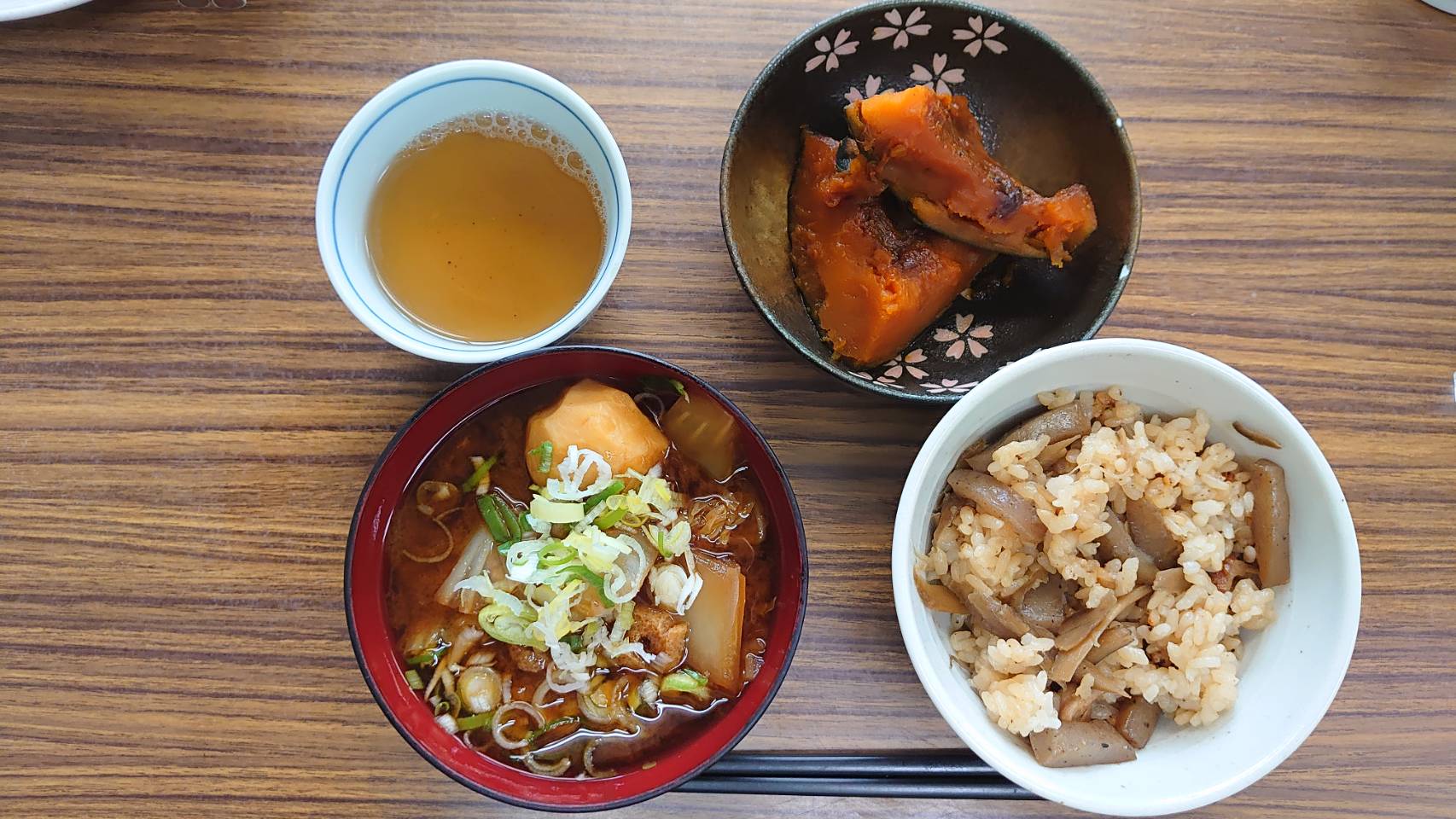 今日の”梅皿メシ”
