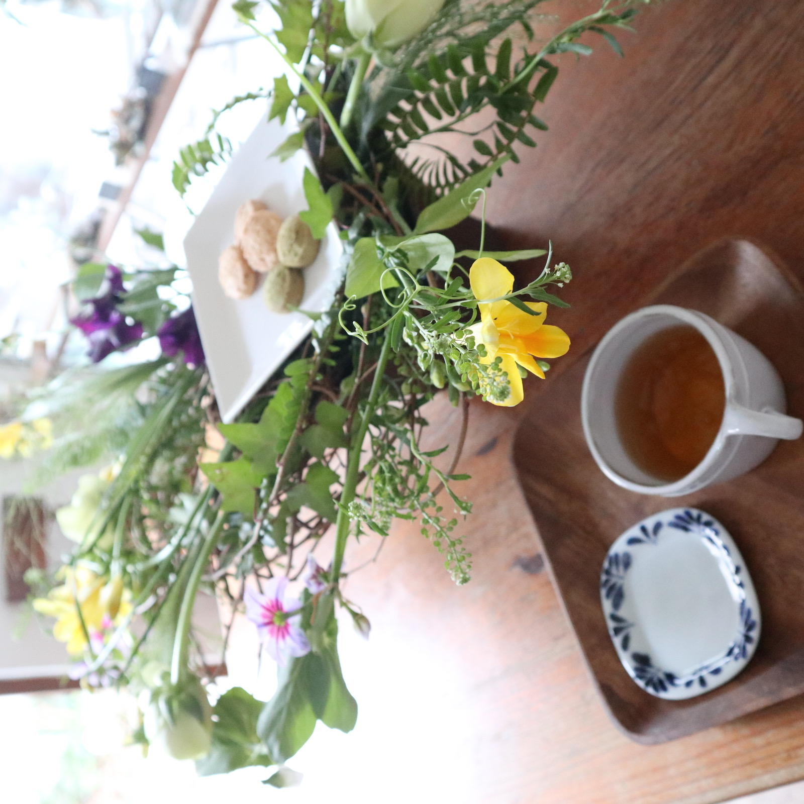 【募集】4月の月レッスン　4月のテーブルアレンジとブルー・スクエアボケー