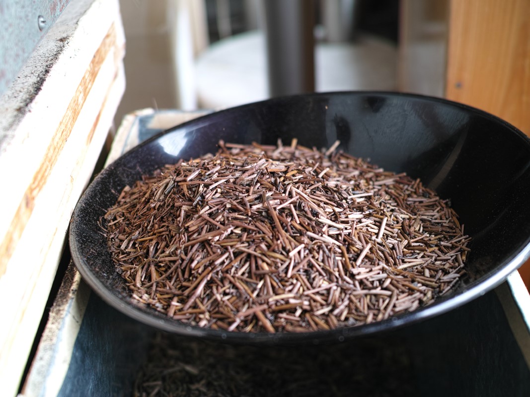 からだもこころもあたたまる「自家焙煎ほうじ茶」