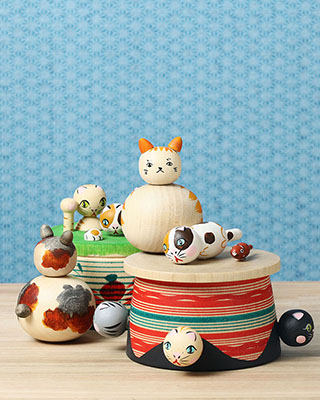 猫こけし達の登場です