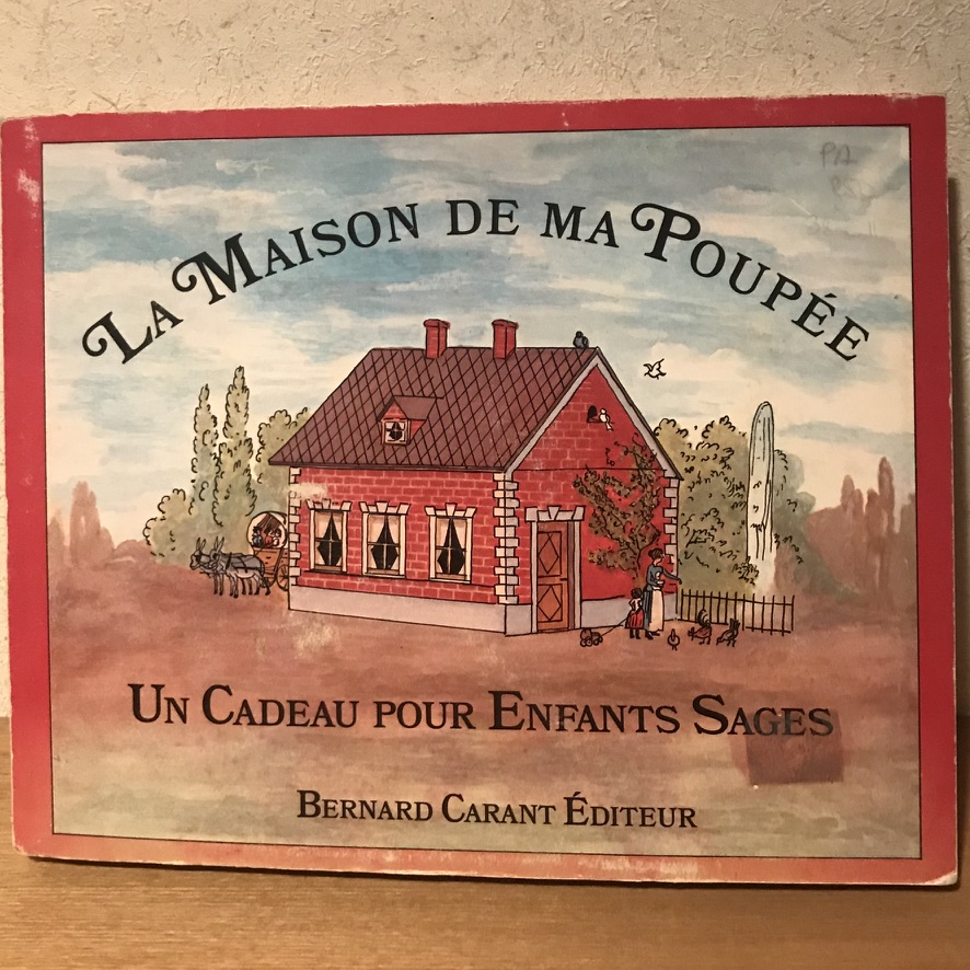 フランスの古いポップアップブック　人形の家