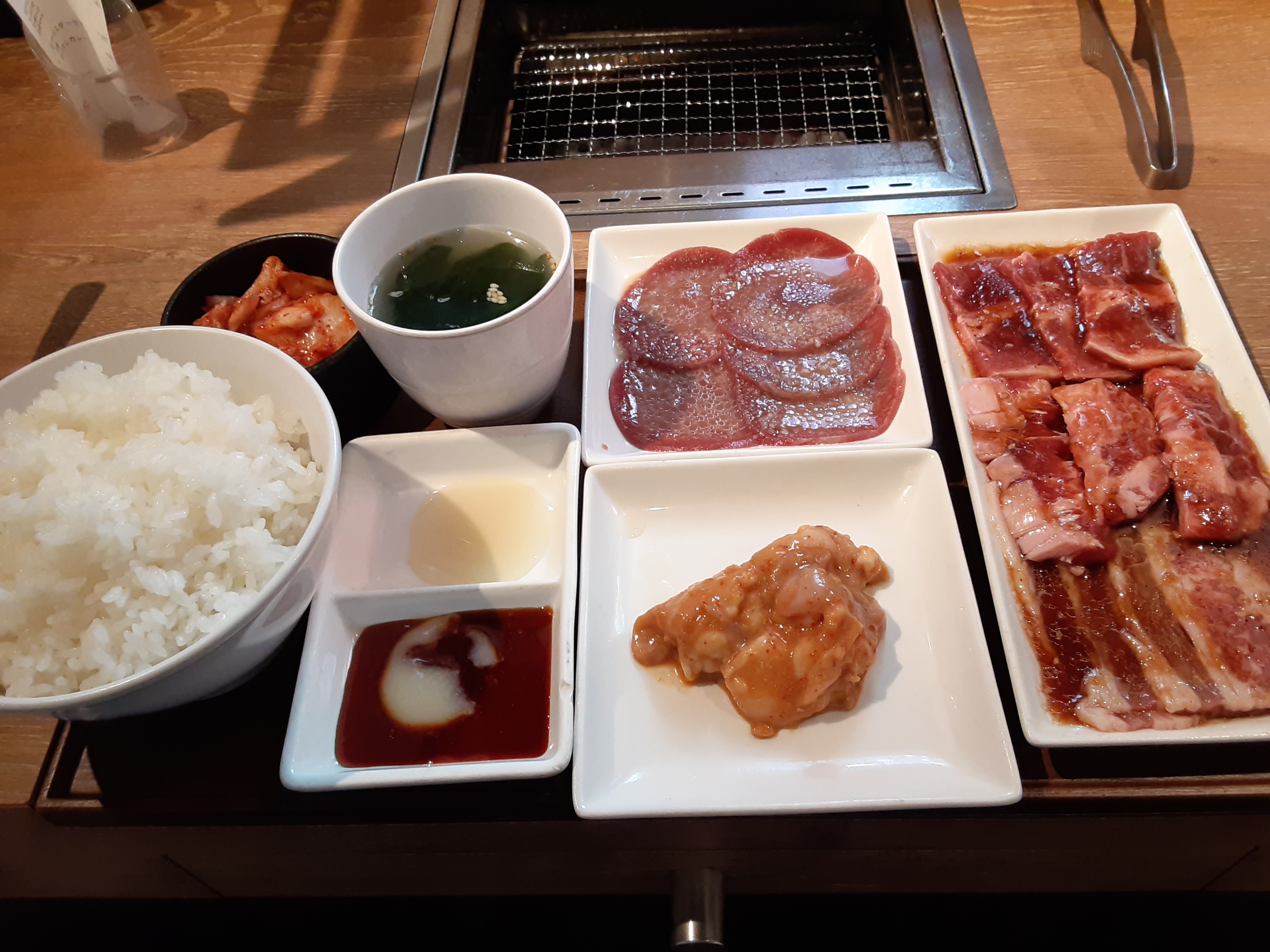金曜日勤務先近くの焼き肉ライクのランチを食らう‼️