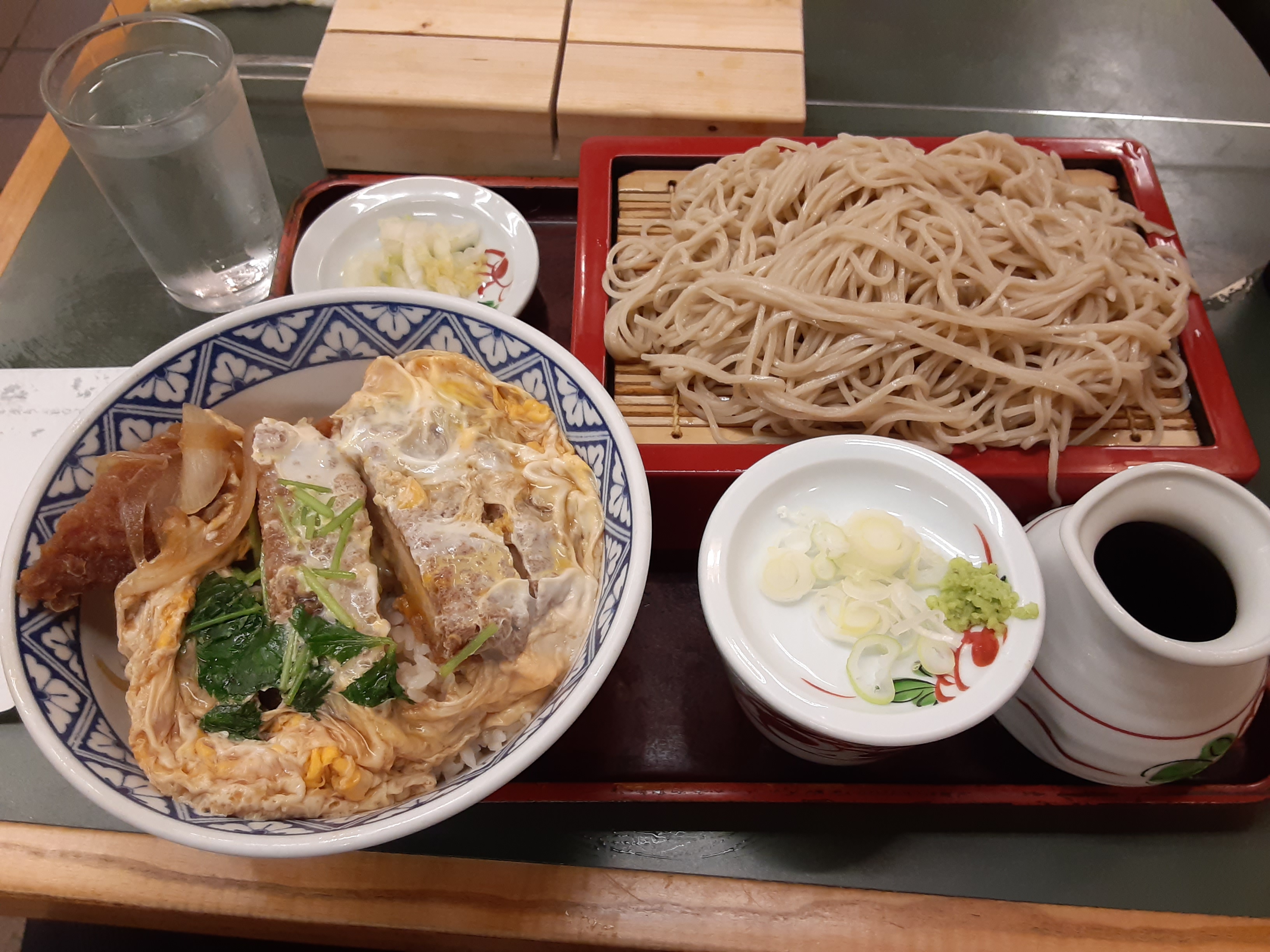 明日でおわりー