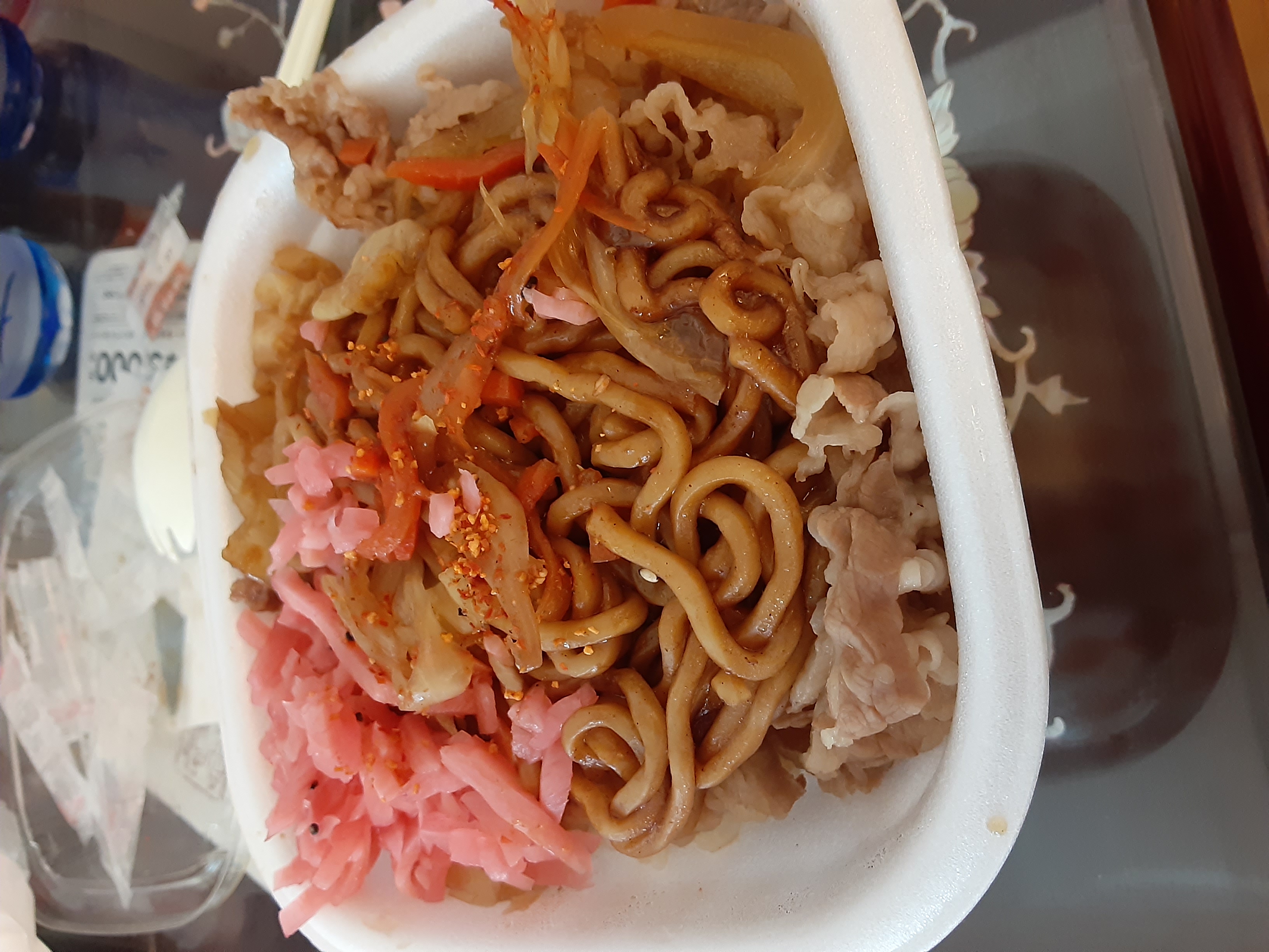 やきそば牛丼つゆだくをたーべちゃお💖メニューのアプリで
