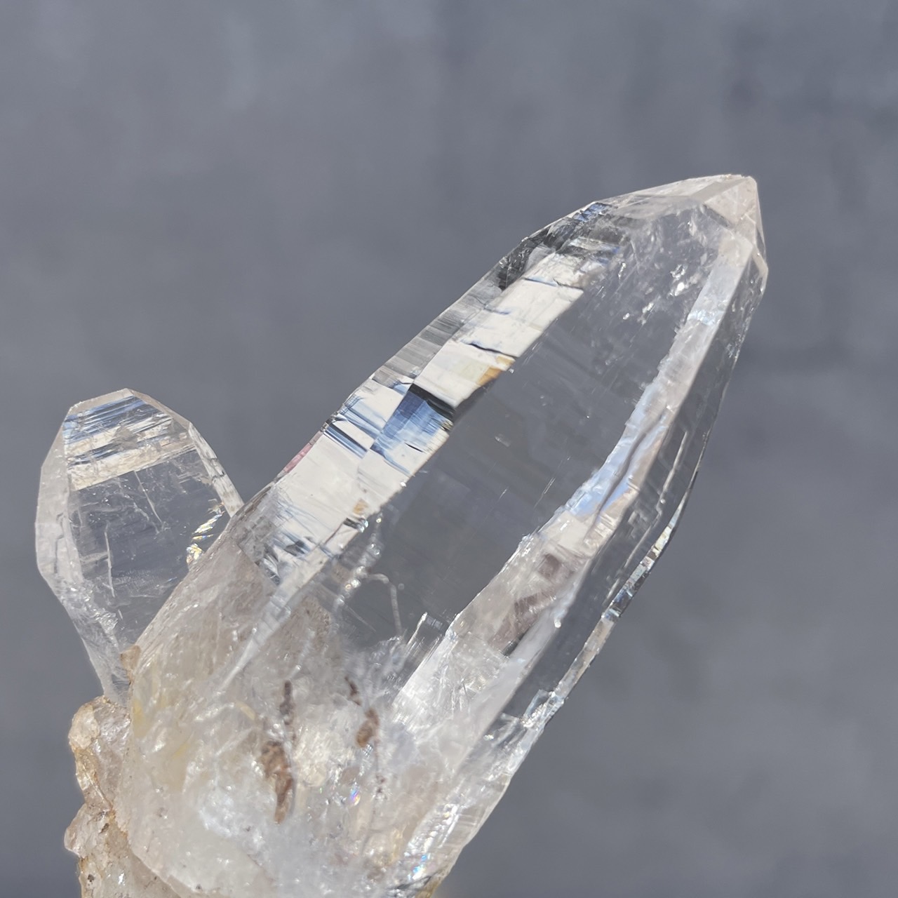 「最強」の水晶として名高い、ガネーシュヒマール水晶を入荷しました。
