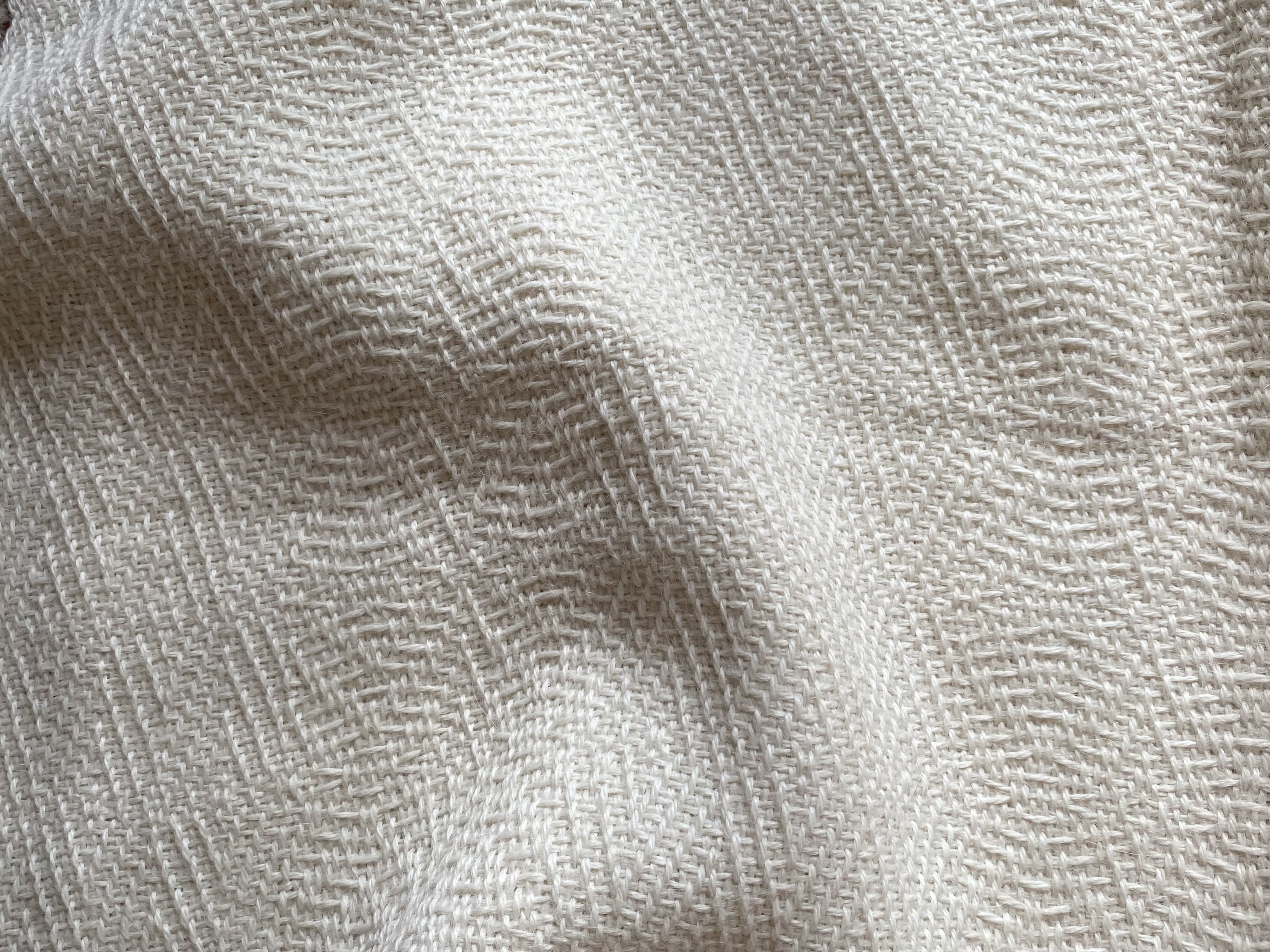 アルパカの手織りと手編み。ボリビアの作品🌈プエンテ・マノ