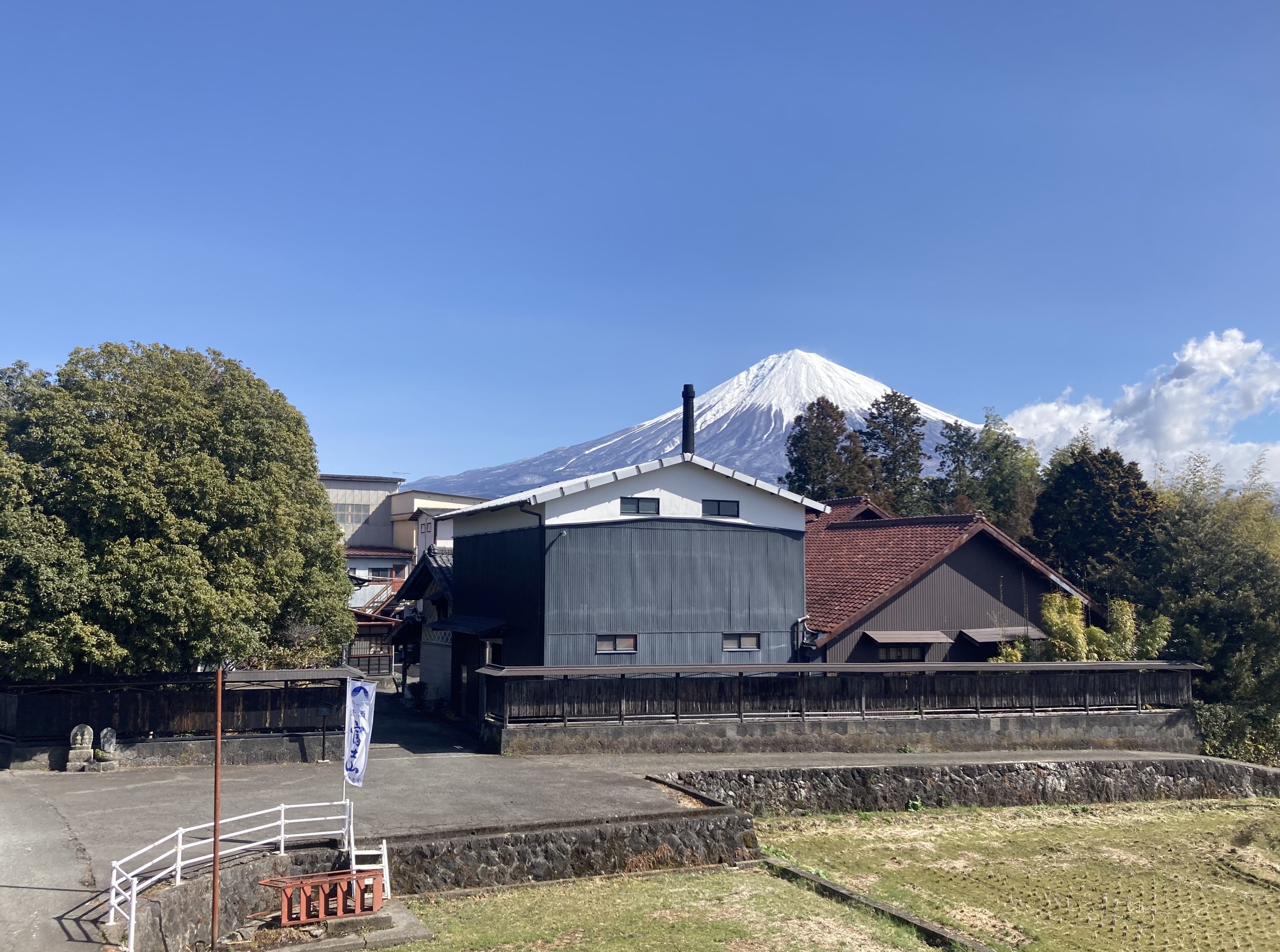 富士宮市景観賞【最優秀賞】～牧野酒造蔵全景～